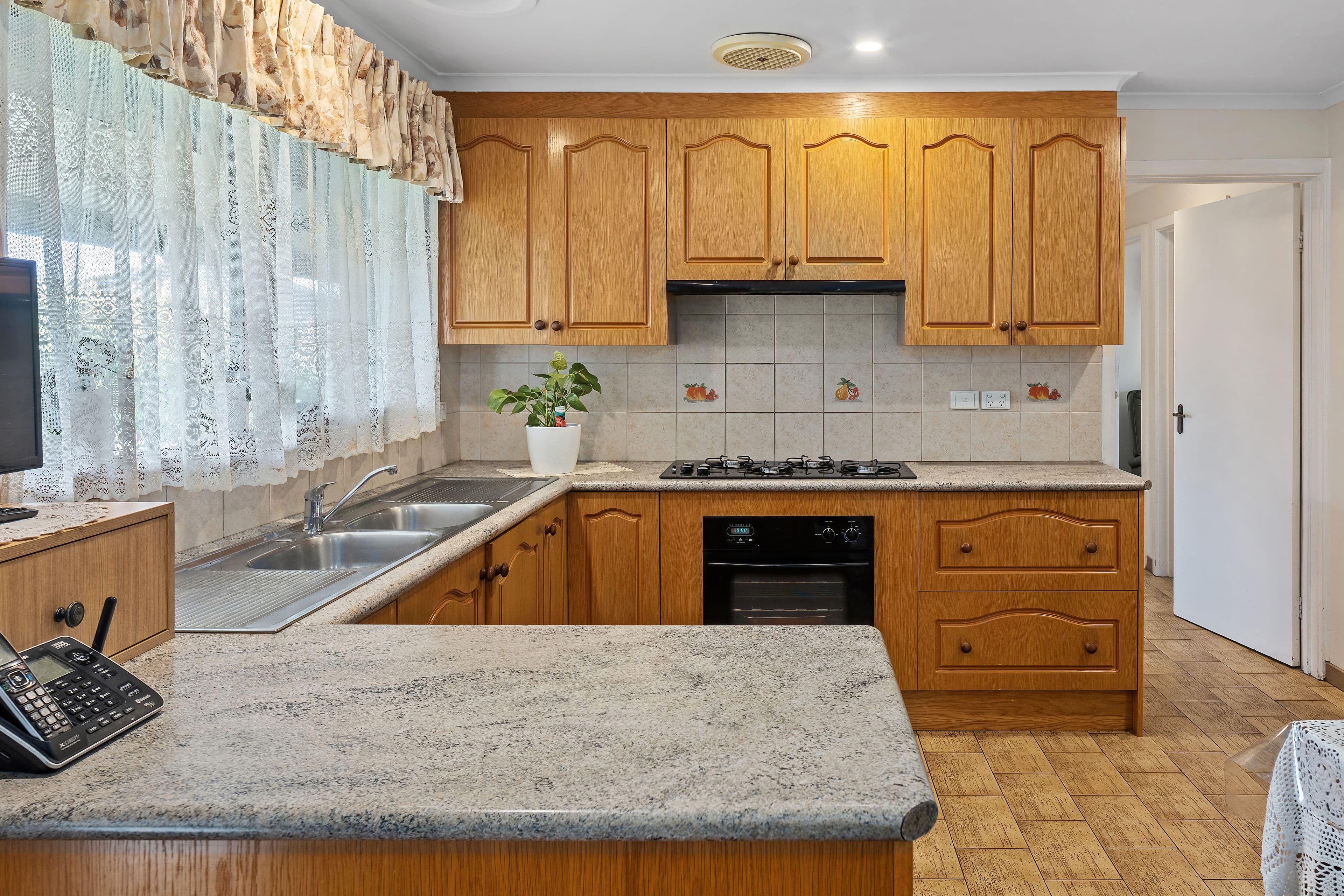3 Flight Court , Thomastown VIC 3074, Thomastown - Thumbnail 3