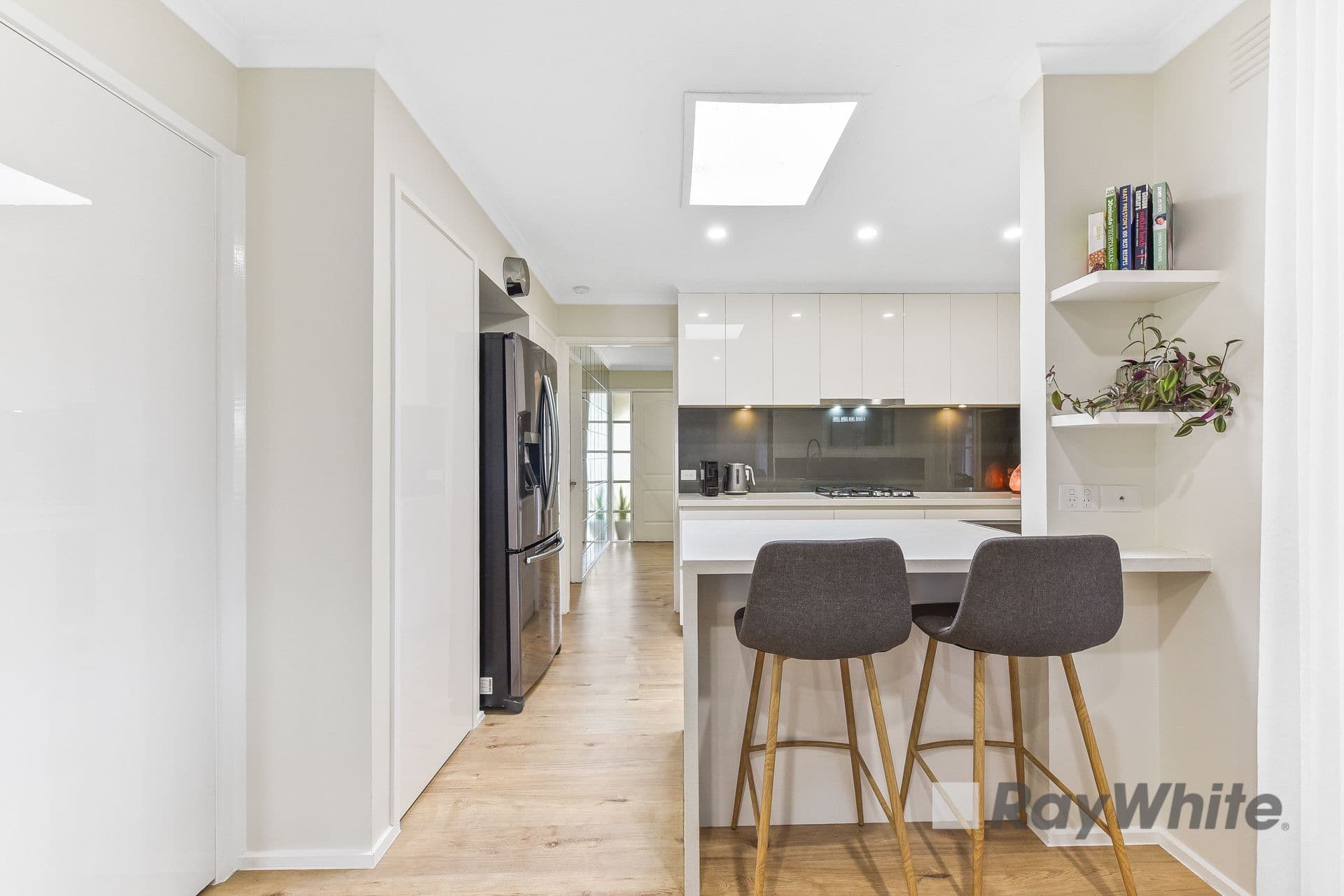 6 Langley Crescent , Dandenong VIC 3175, Dandenong - Thumbnail 5