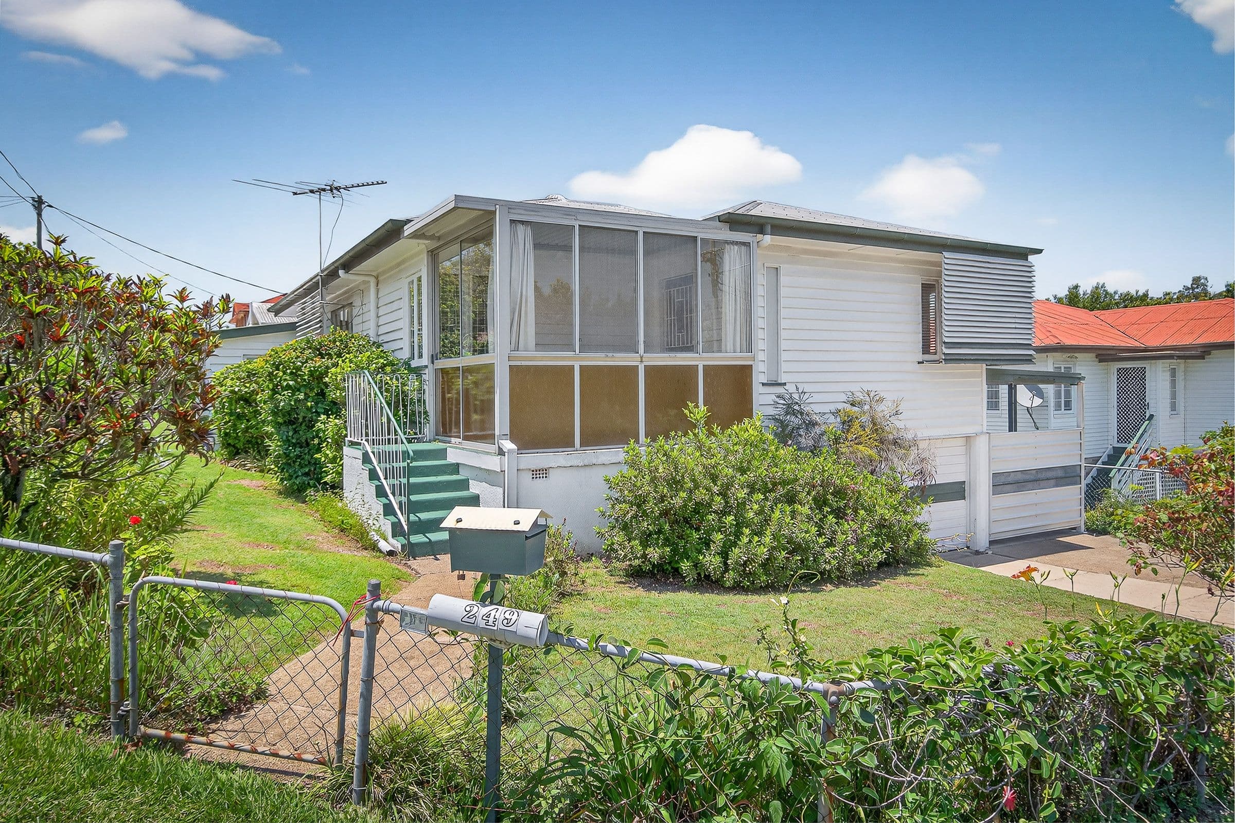 249 Nursery Road , Holland Park QLD 4121, Holland Park - Thumbnail 3