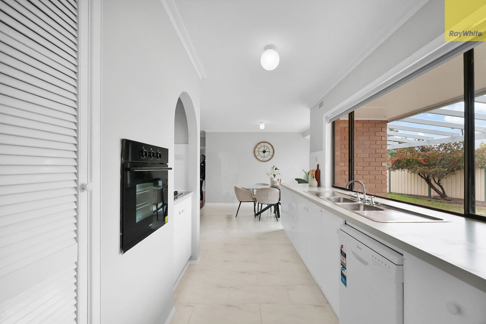 25 Beresford Crescent , Darley VIC 3340, Darley - Thumbnail 3