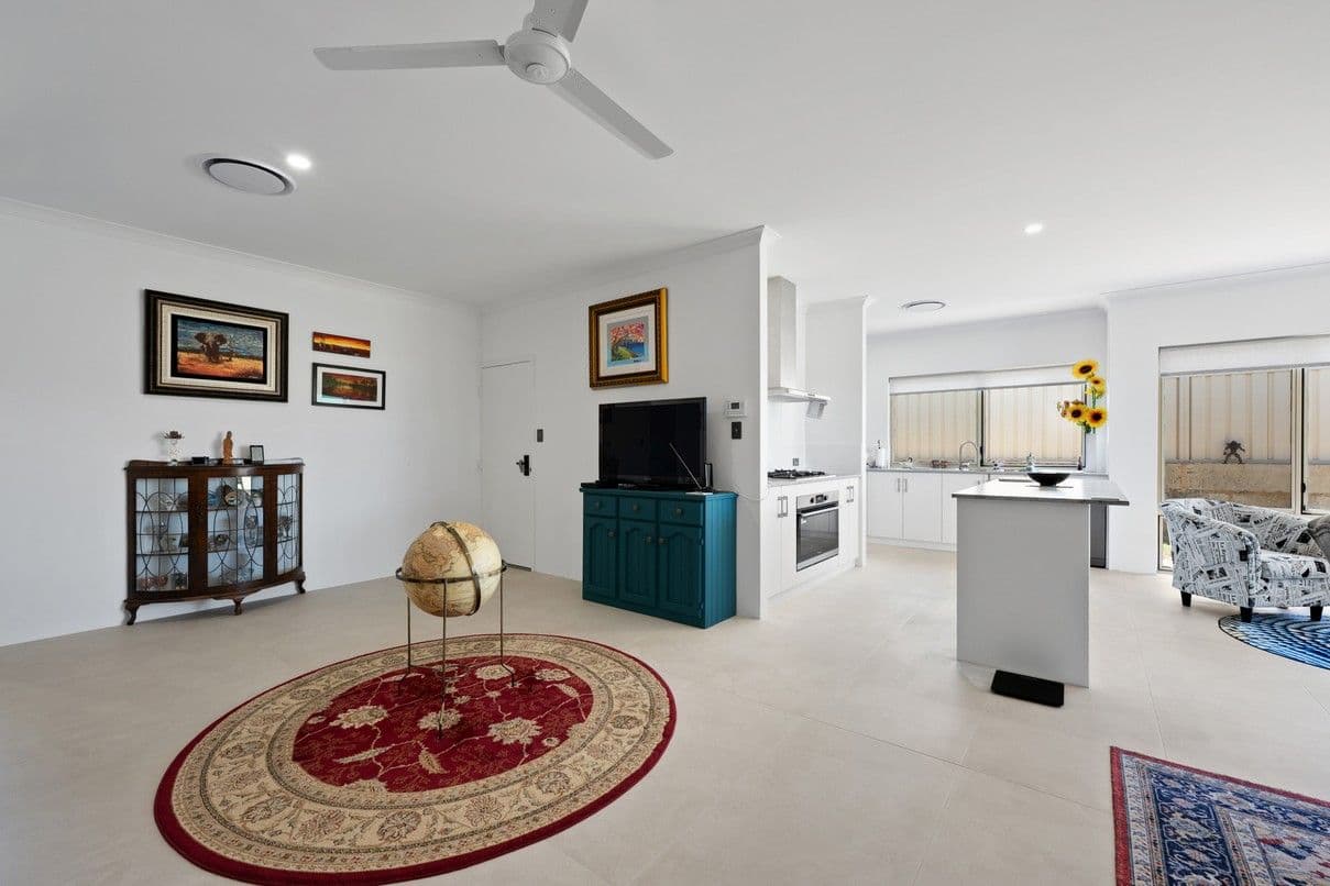 22 Reef Boulevard , Drummond Cove WA 6532, Drummond Cove - Thumbnail 2