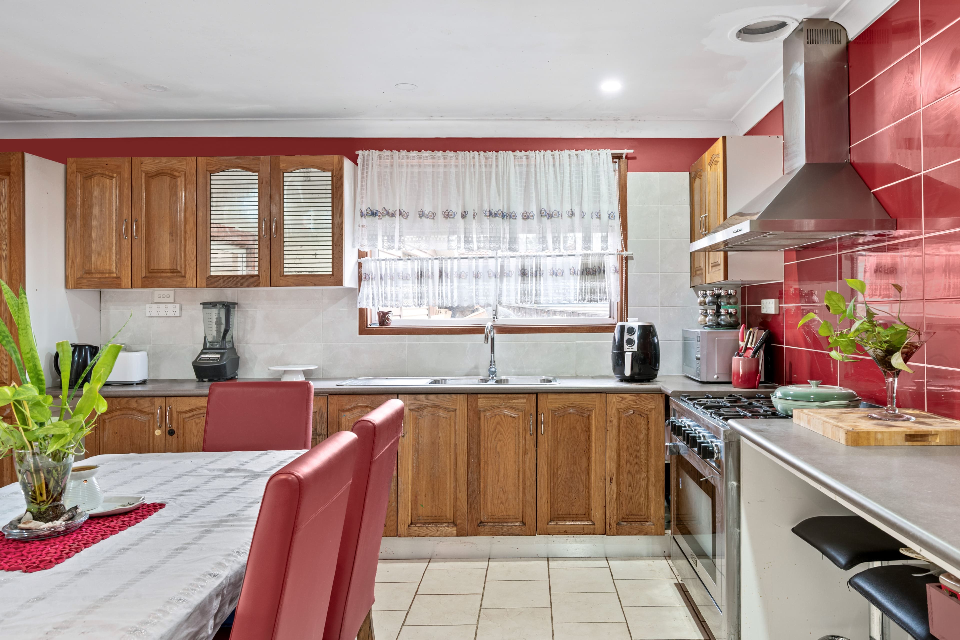 96 Cleopatra Drive , Rosemeadow NSW 2560, Rosemeadow - Thumbnail 4