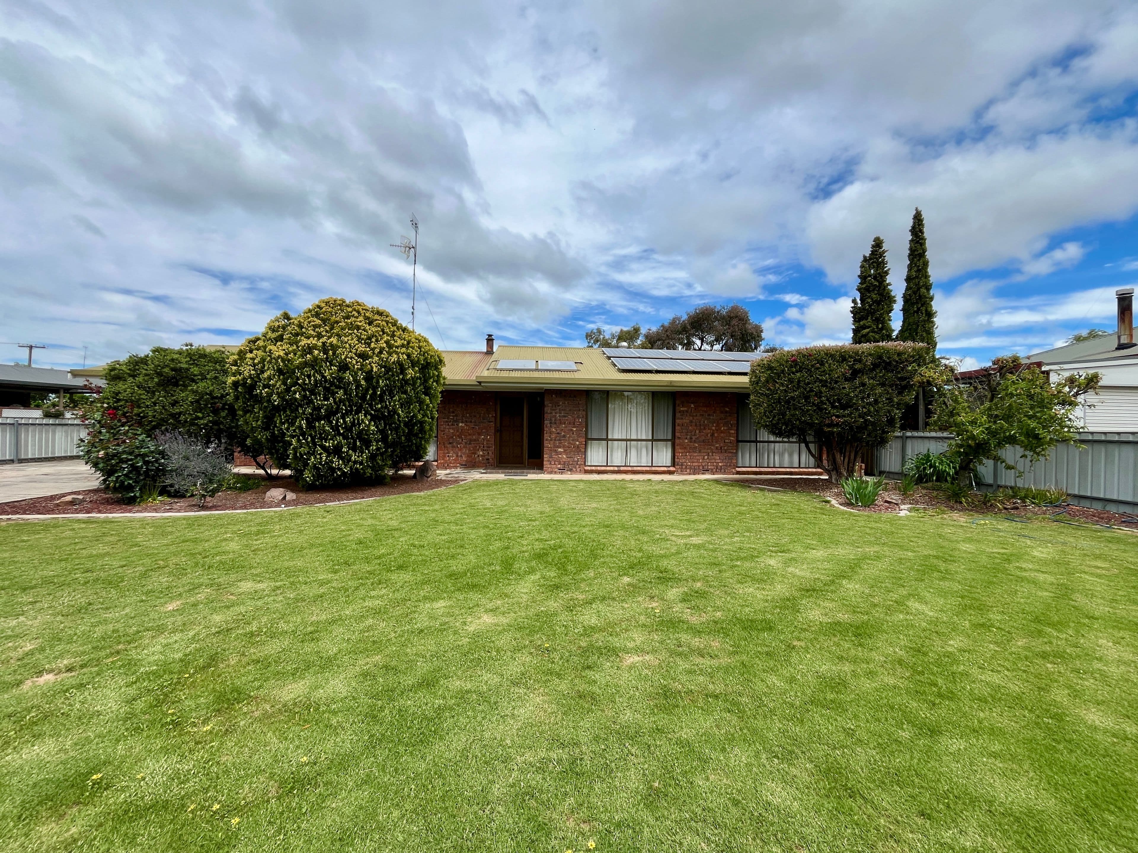6 Bertha Street , Bordertown SA 5268, Bordertown - Image 1