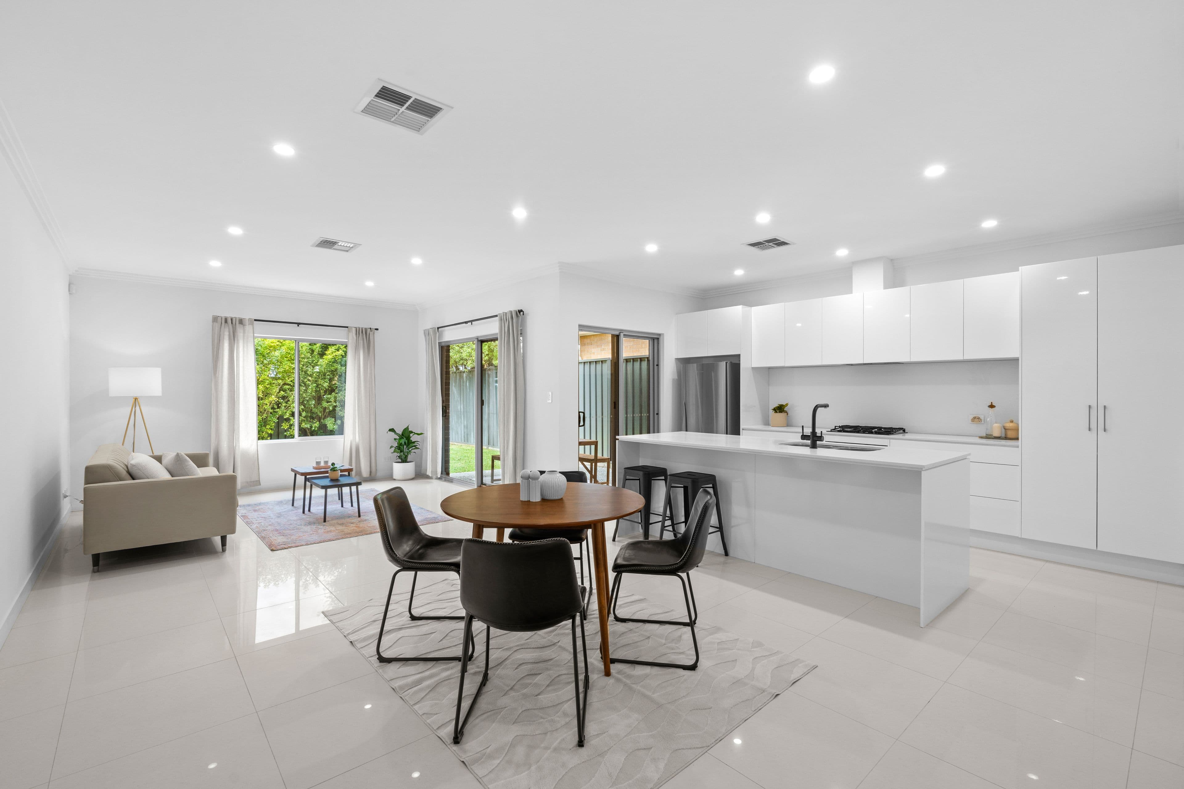 17B Whiteleaf Crescent , Glengowrie SA 5044, Glengowrie - Thumbnail 2