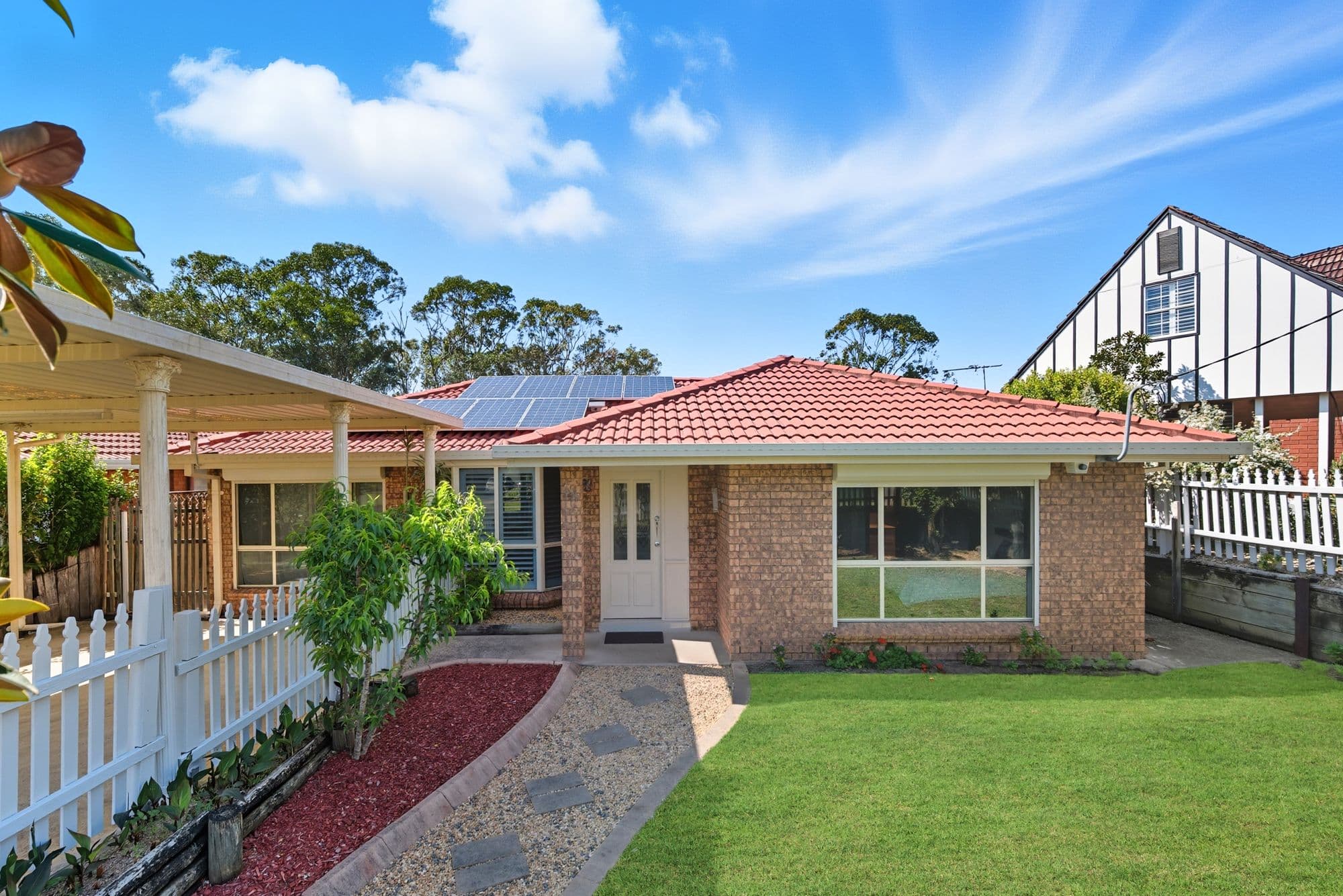 33 Lugarno Avenue , Leumeah NSW 2560, Leumeah - Thumbnail 2