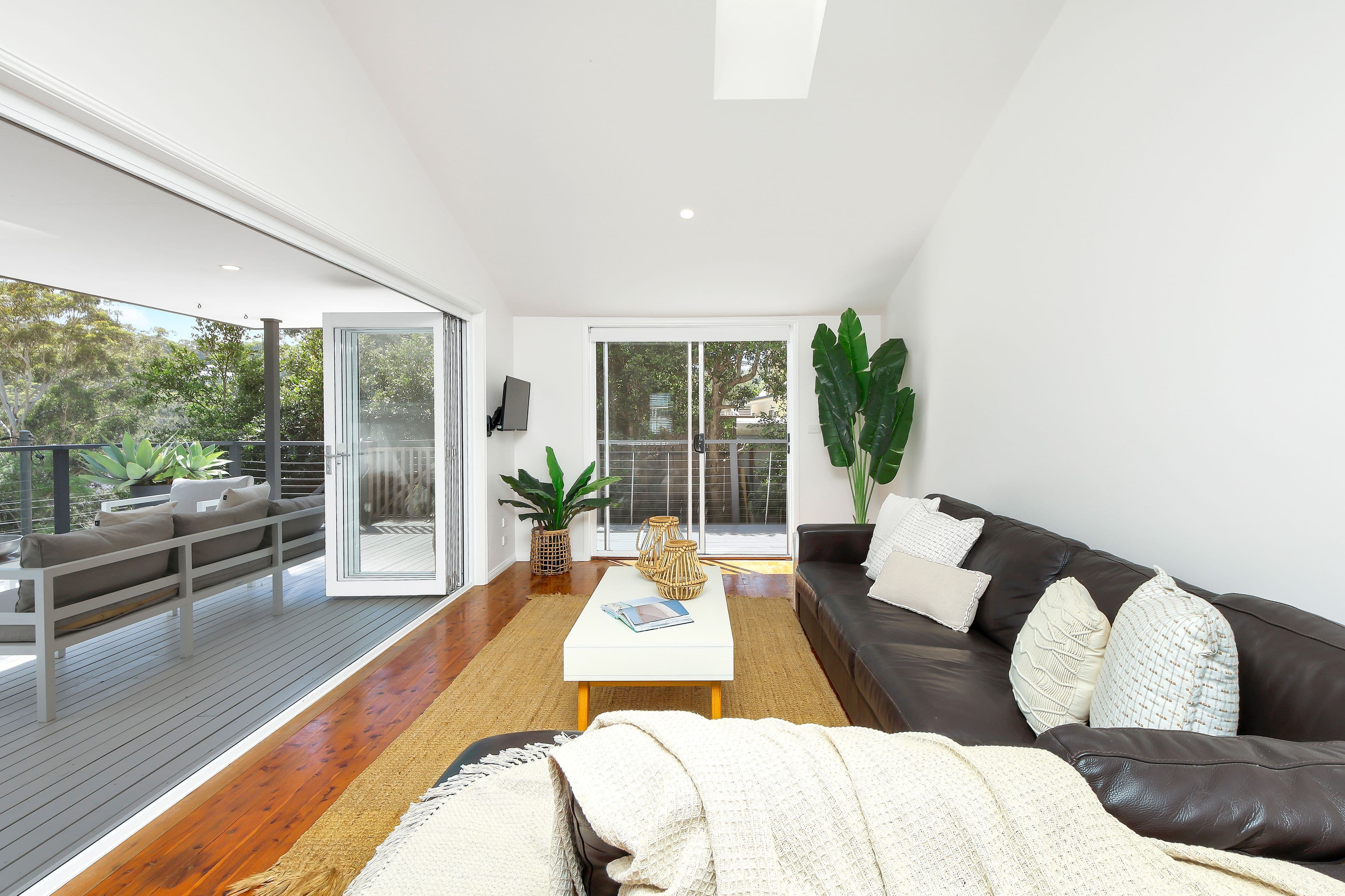 135 Lake Shore Drive , North Avoca NSW 2260, North Avoca - Thumbnail 4