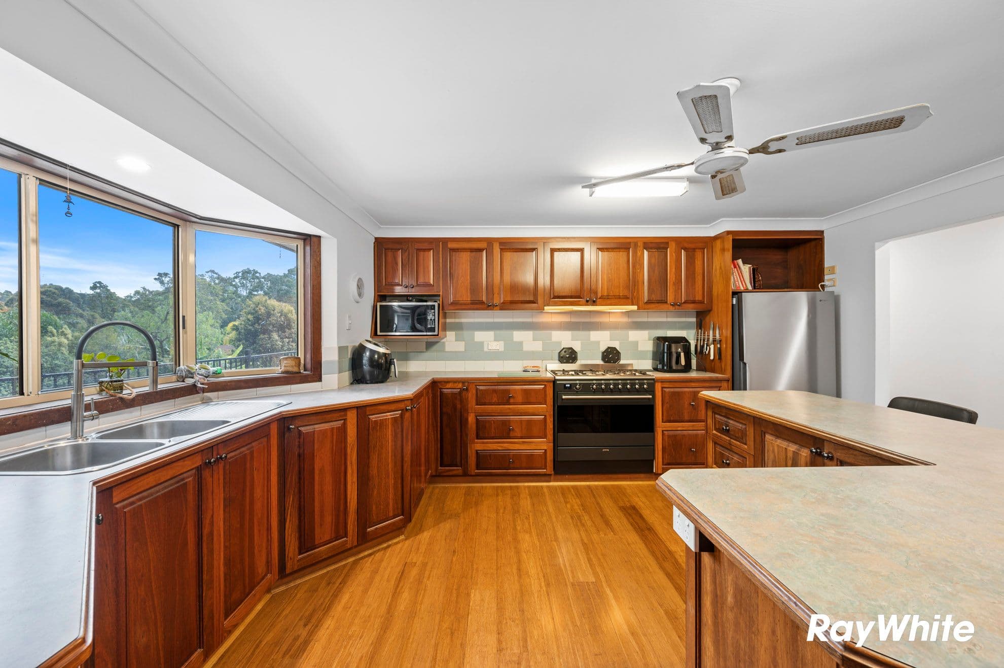 65 Karoola Crescent , Surfside NSW 2536, Surfside - Thumbnail 6