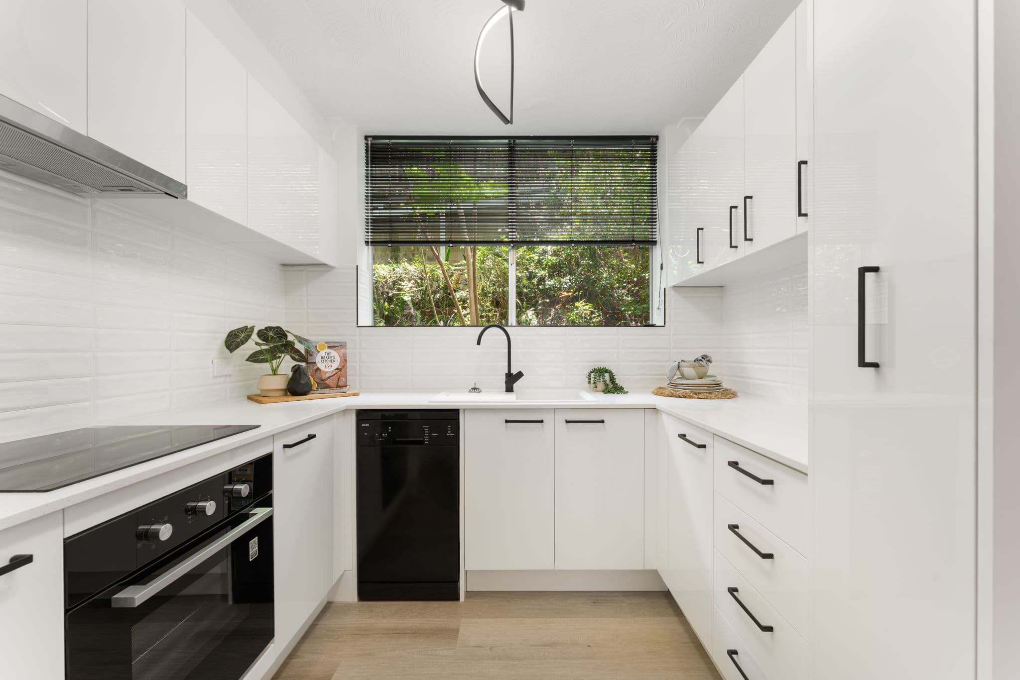 12 York Street , Indooroopilly QLD 4068, Indooroopilly - Thumbnail 3