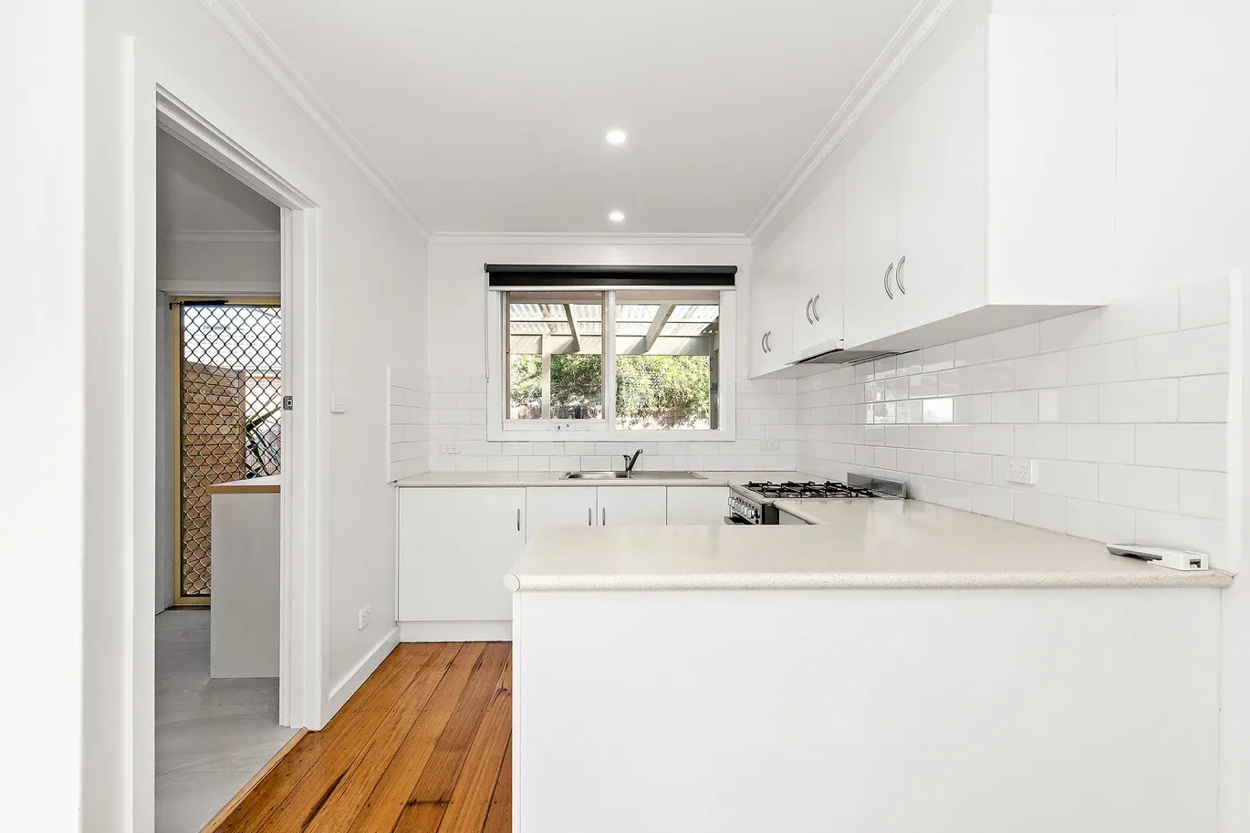 1 Golden Avenue , Chelsea VIC 3196, Chelsea - Thumbnail 3