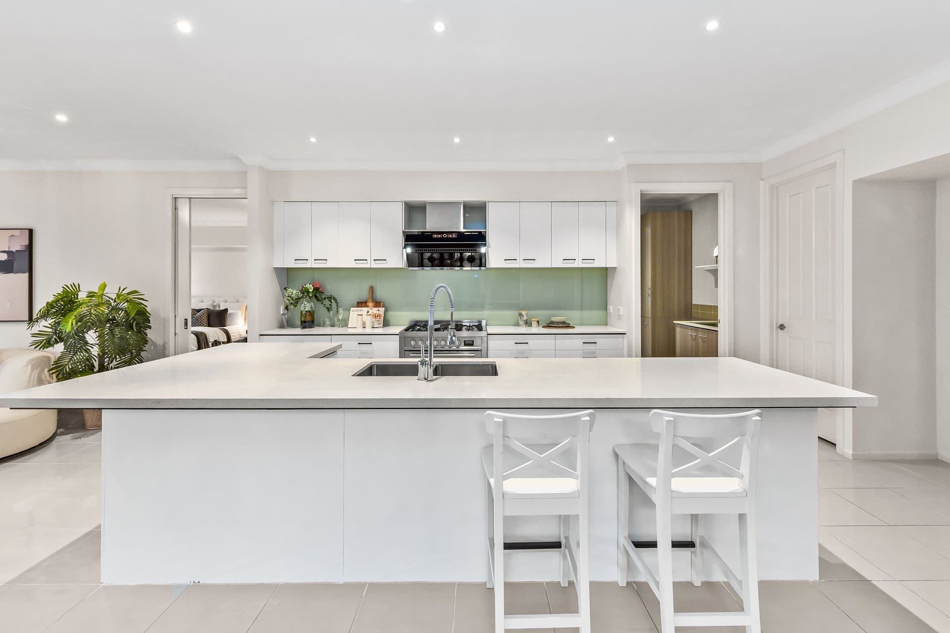 18 Orchard Street , Glen Waverley VIC 3150, Glen Waverley - Thumbnail 8