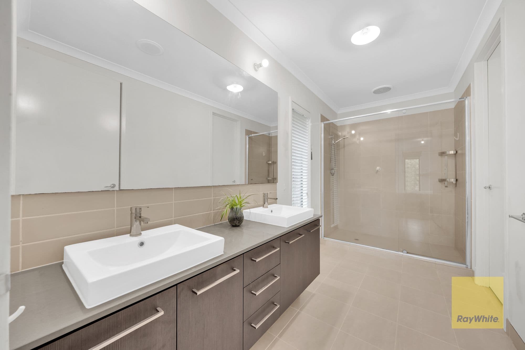 16 Seacoast Street , Point Cook VIC 3030, Point Cook - Thumbnail 7