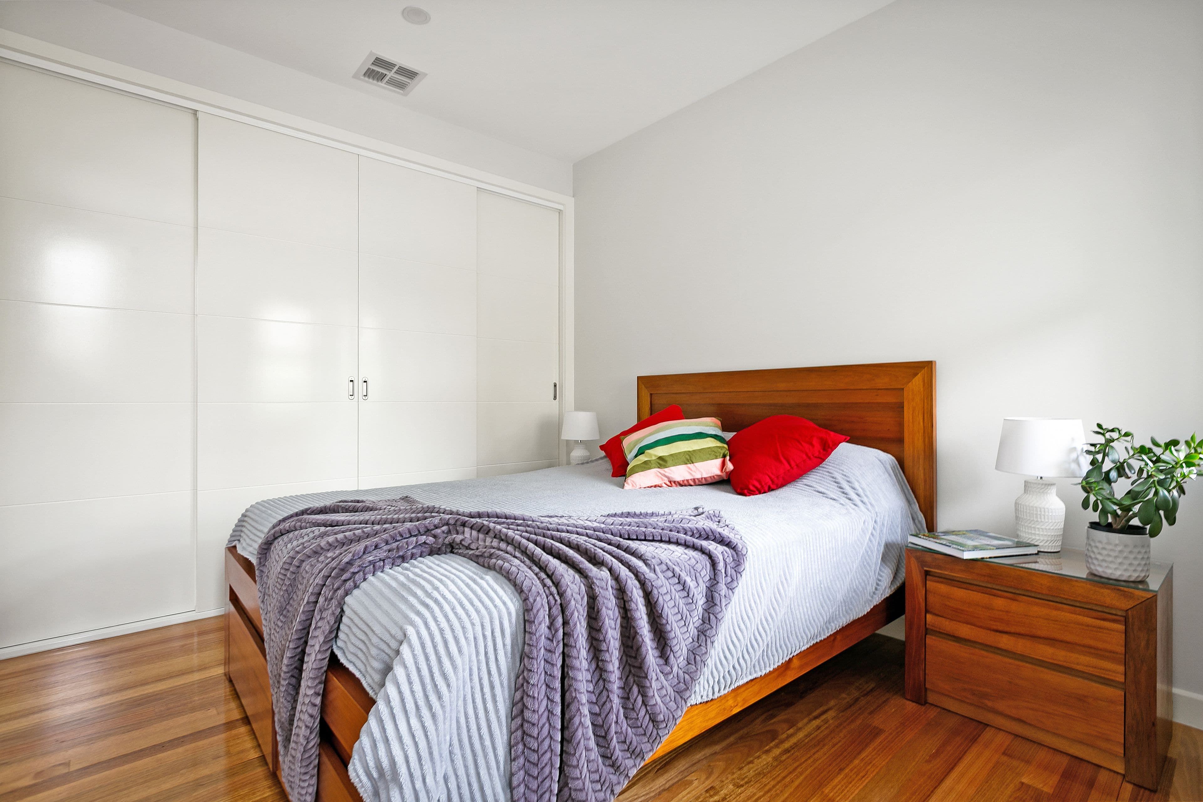 84 Rathcown Road , Reservoir VIC 3073, Reservoir - Thumbnail 8