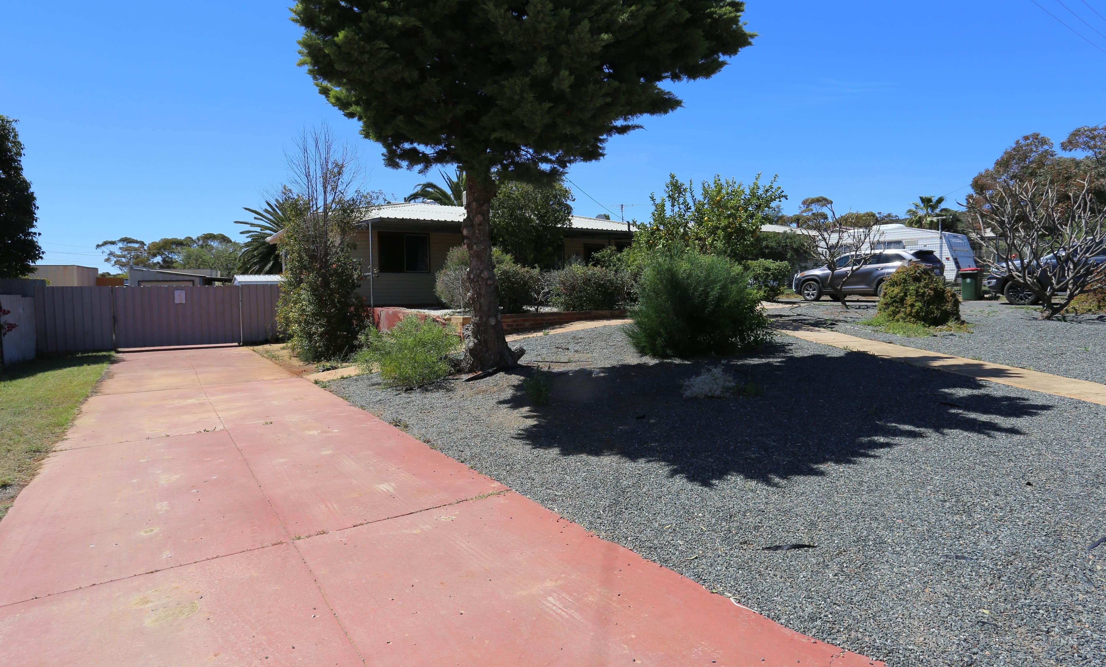 3 Jasper Road , Kambalda East WA 6442, Kambalda East - Thumbnail 2