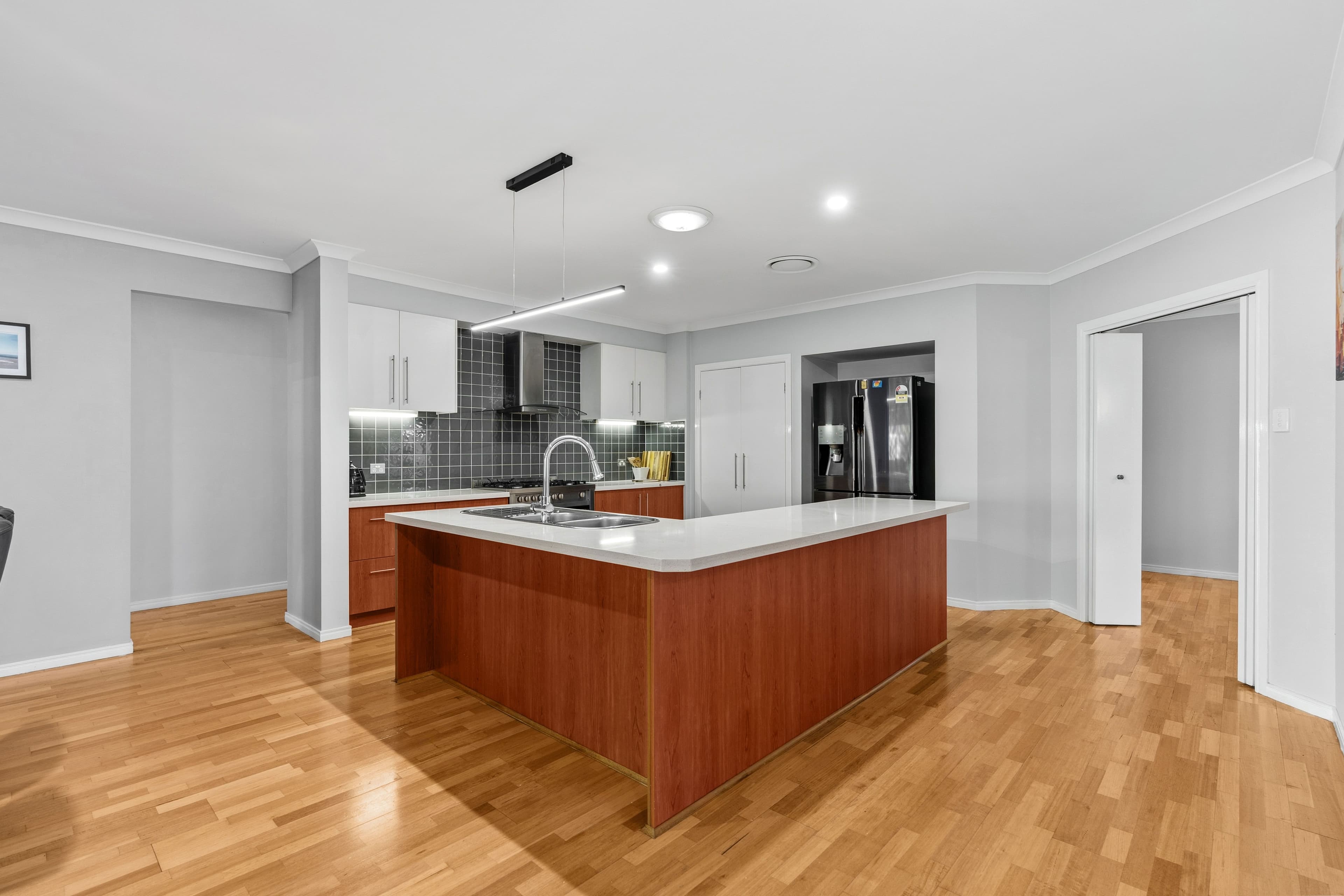 4 Venison Crescent , Springfield Lakes QLD 4300, Springfield Lakes - Thumbnail 4