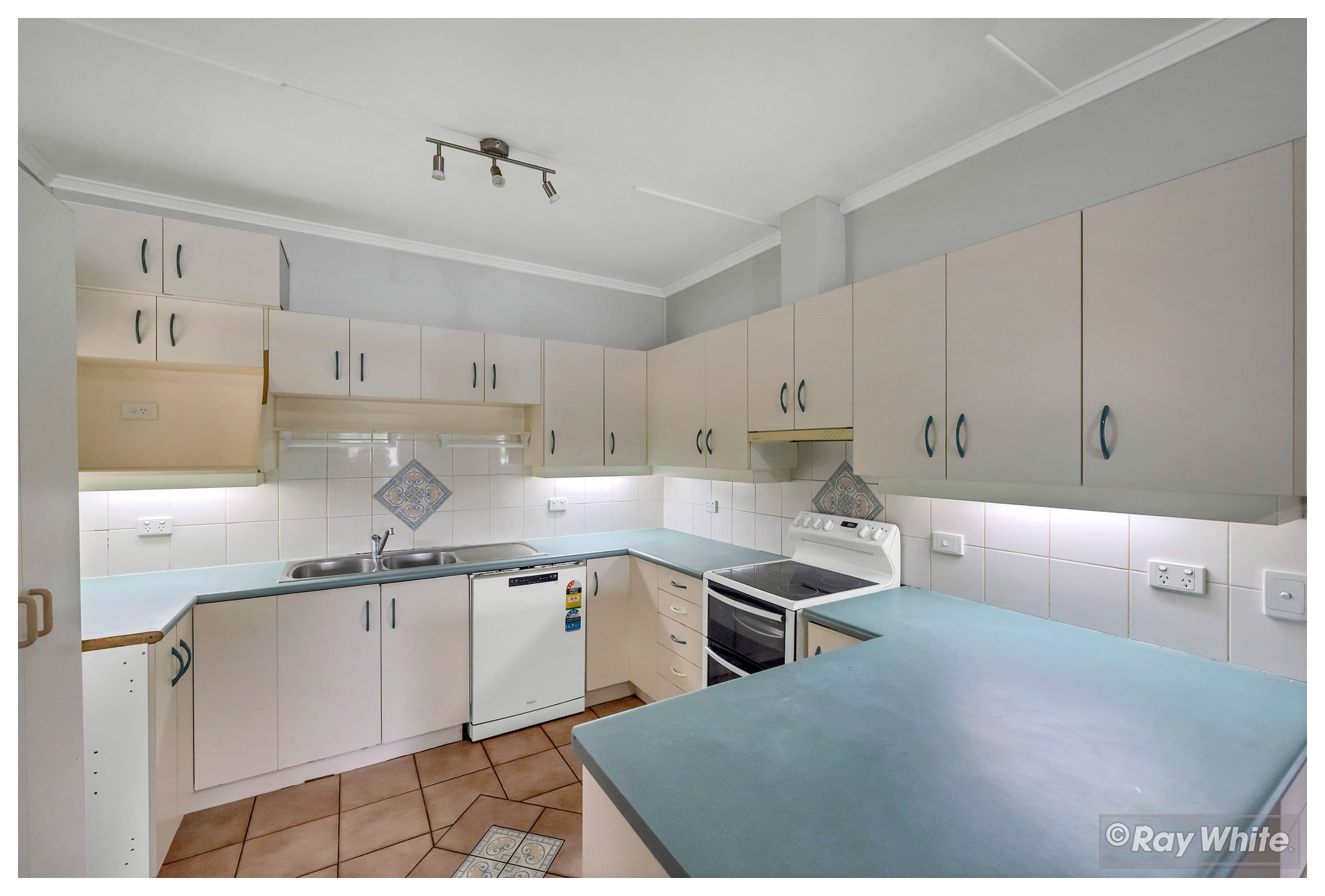 184 Mostyn Street , Berserker QLD 4701, Berserker - Thumbnail 6