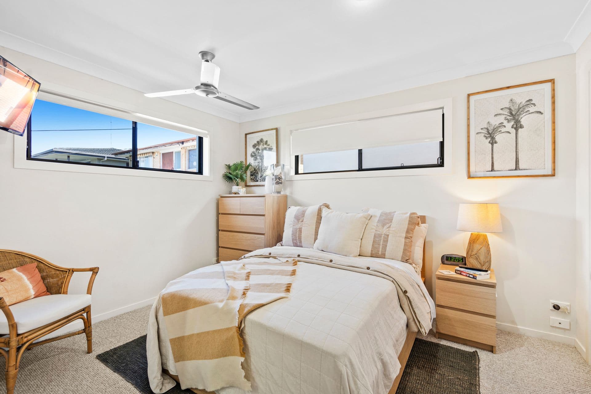16 Thelma Avenue , Biggera Waters QLD 4216, Biggera Waters - Thumbnail 5