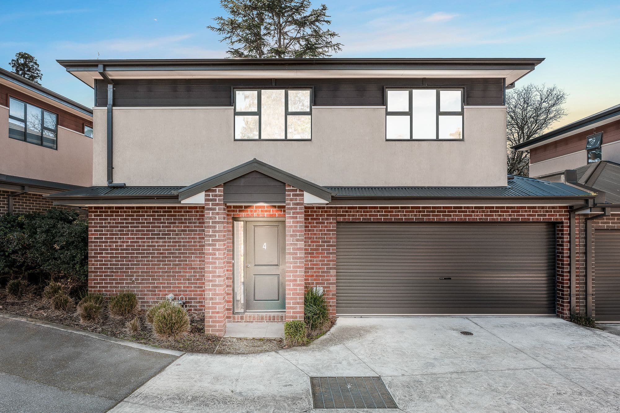 520 Mitcham Road, Mitcham - Image 1