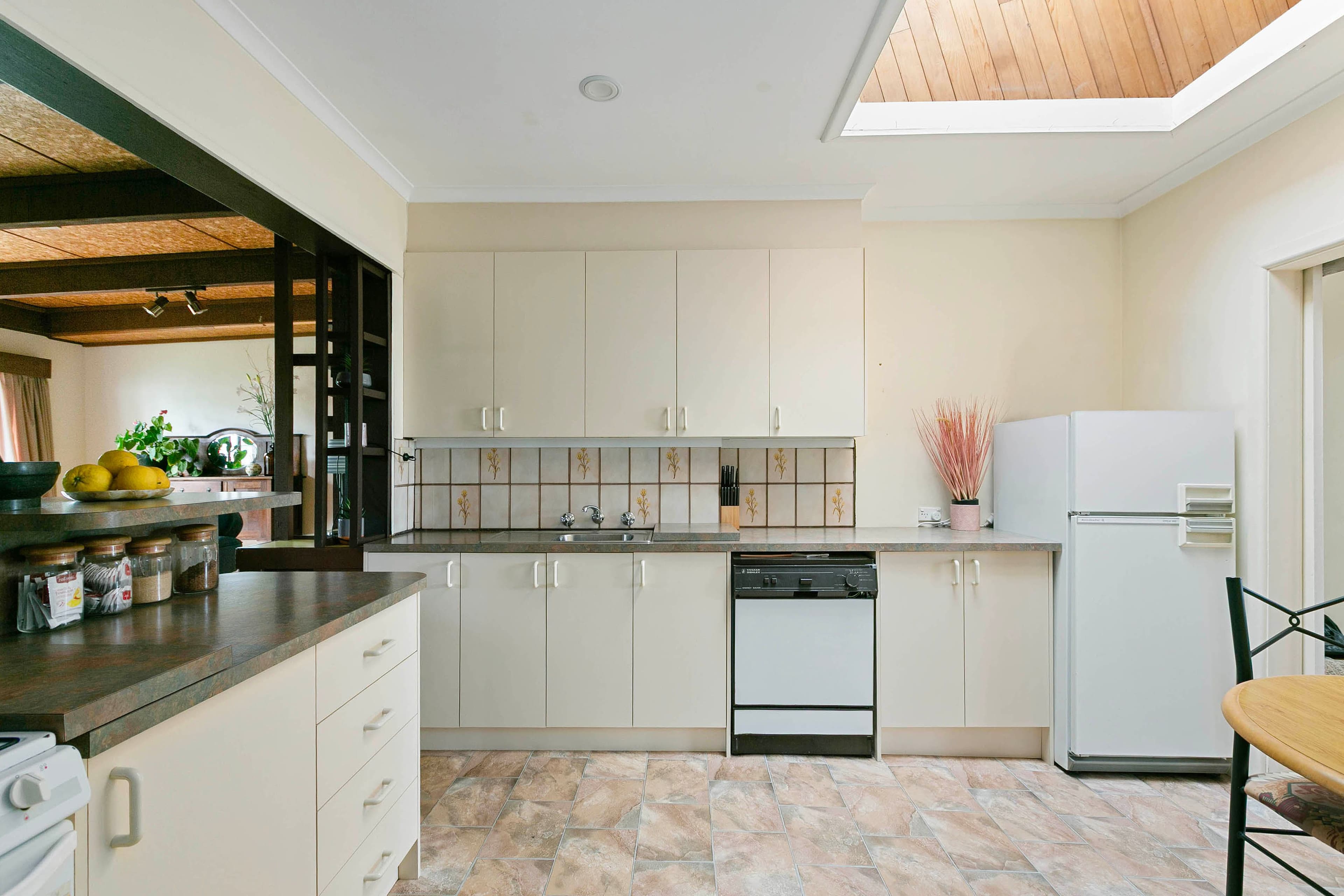 35 Fordham Road , Reservoir VIC 3073, Reservoir - Thumbnail 5