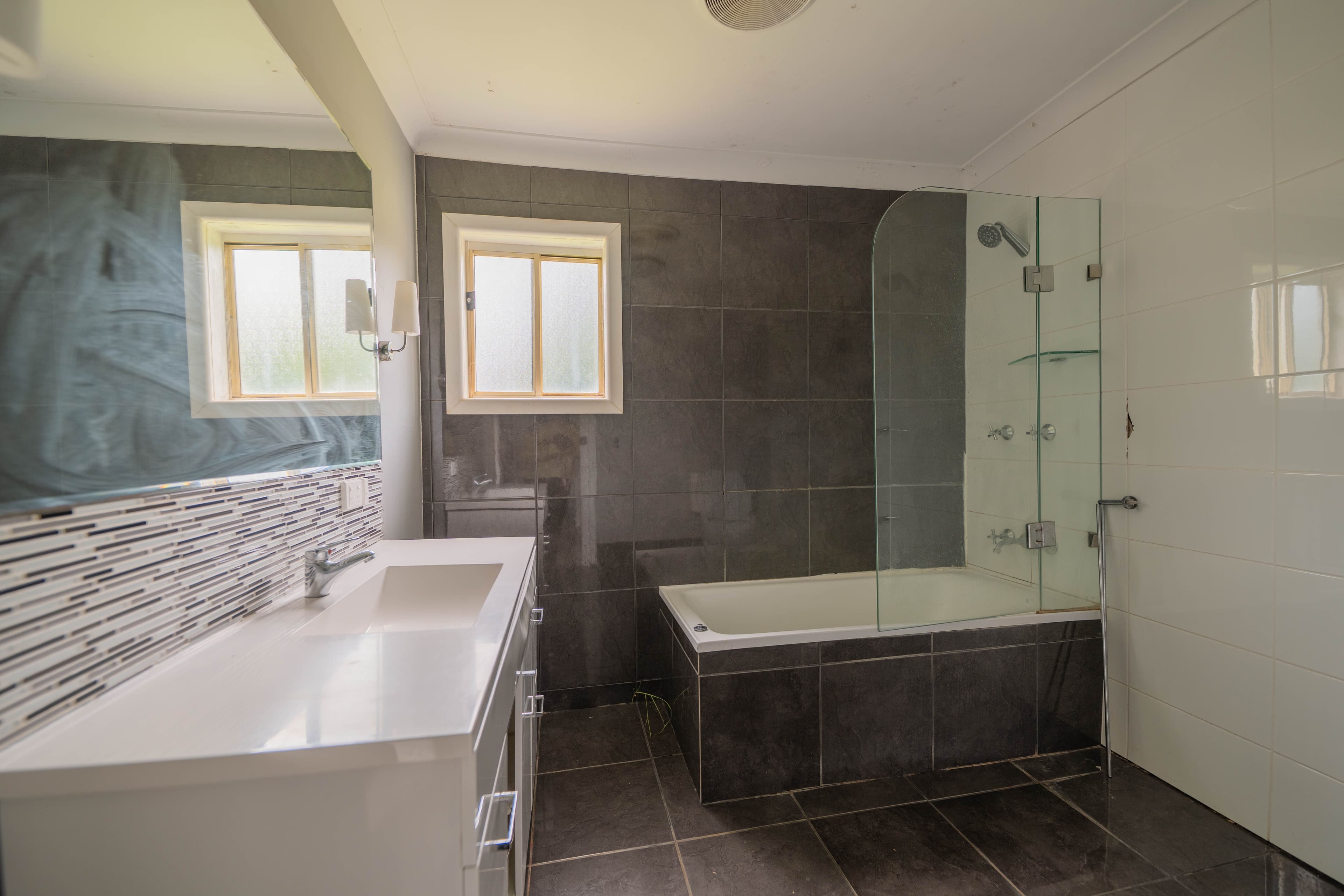14 Wentworth Street , Parkes NSW 2870, Parkes - Thumbnail 8
