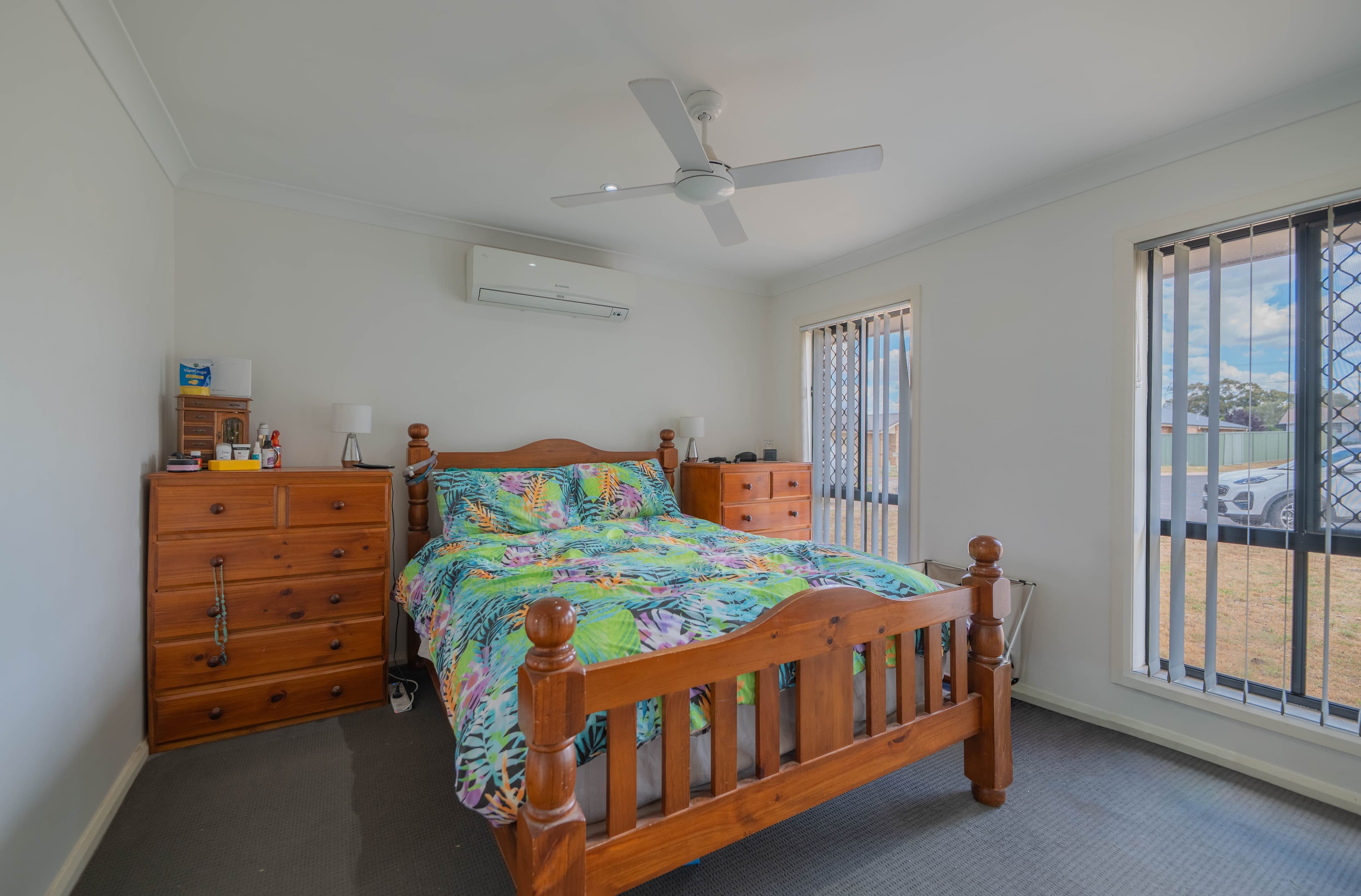8 Rex Aubrey Place , Parkes NSW 2870, Parkes - Thumbnail 3