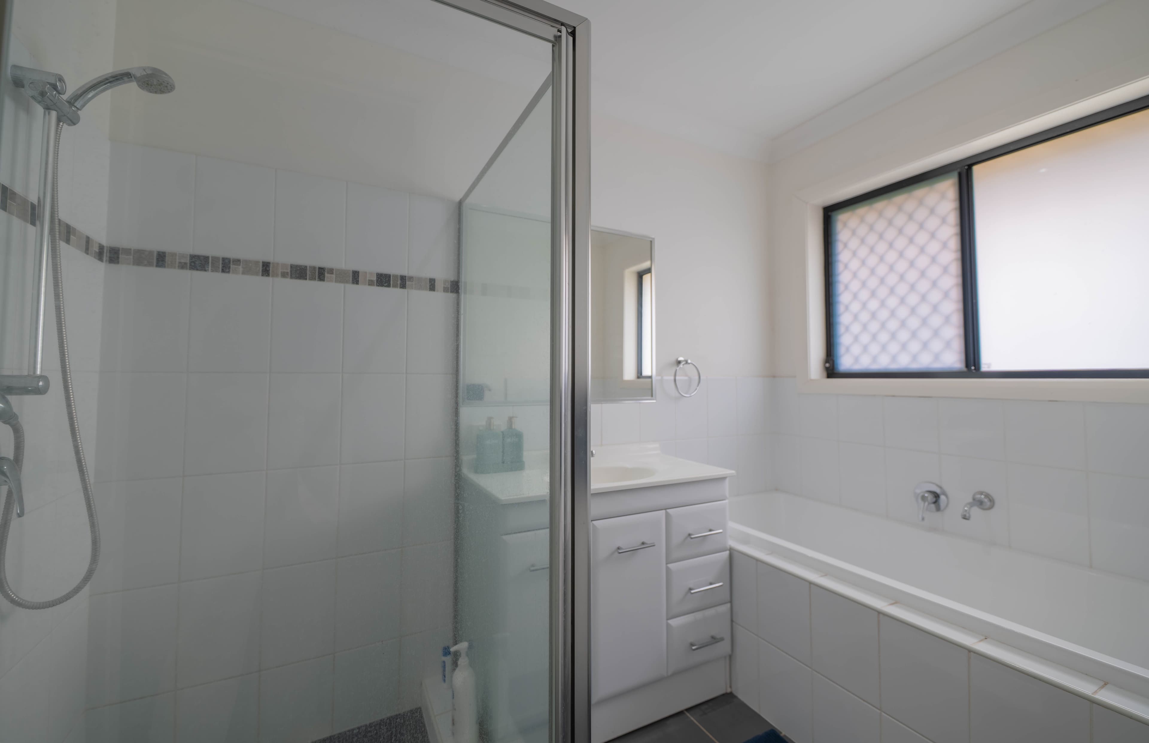 8 Rex Aubrey Place , Parkes NSW 2870, Parkes - Thumbnail 7