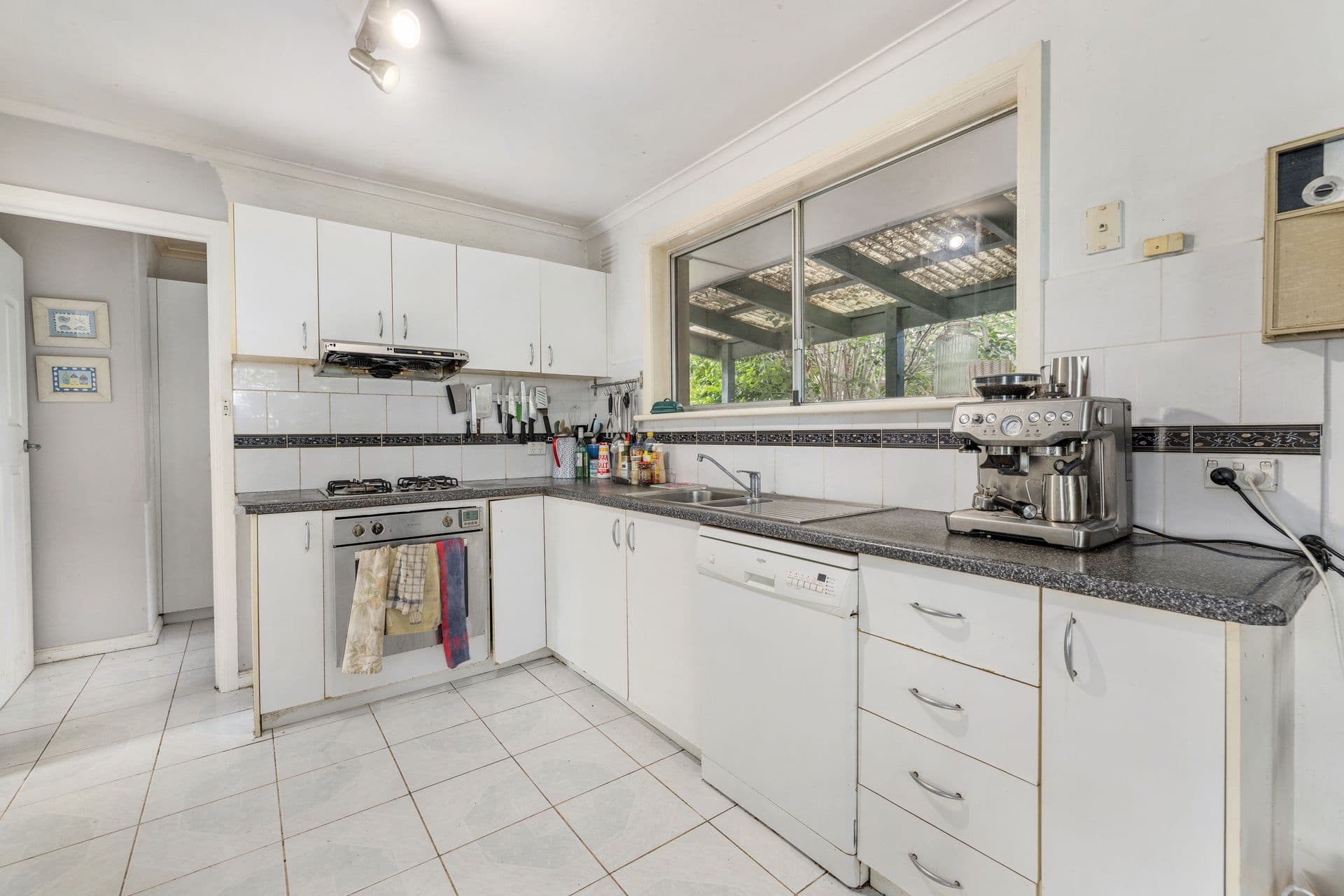 11 Ripley Street , Mount Waverley VIC 3149, Mount Waverley - Thumbnail 6
