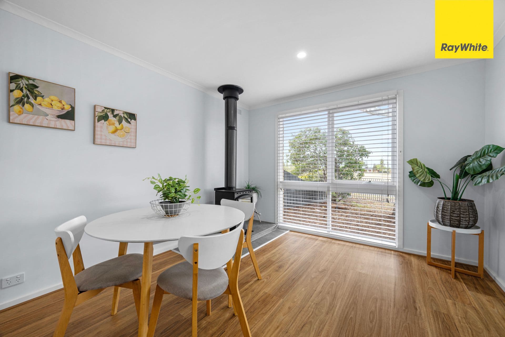 9 Macquarie Street , Melton South VIC 3338, Melton South - Thumbnail 6