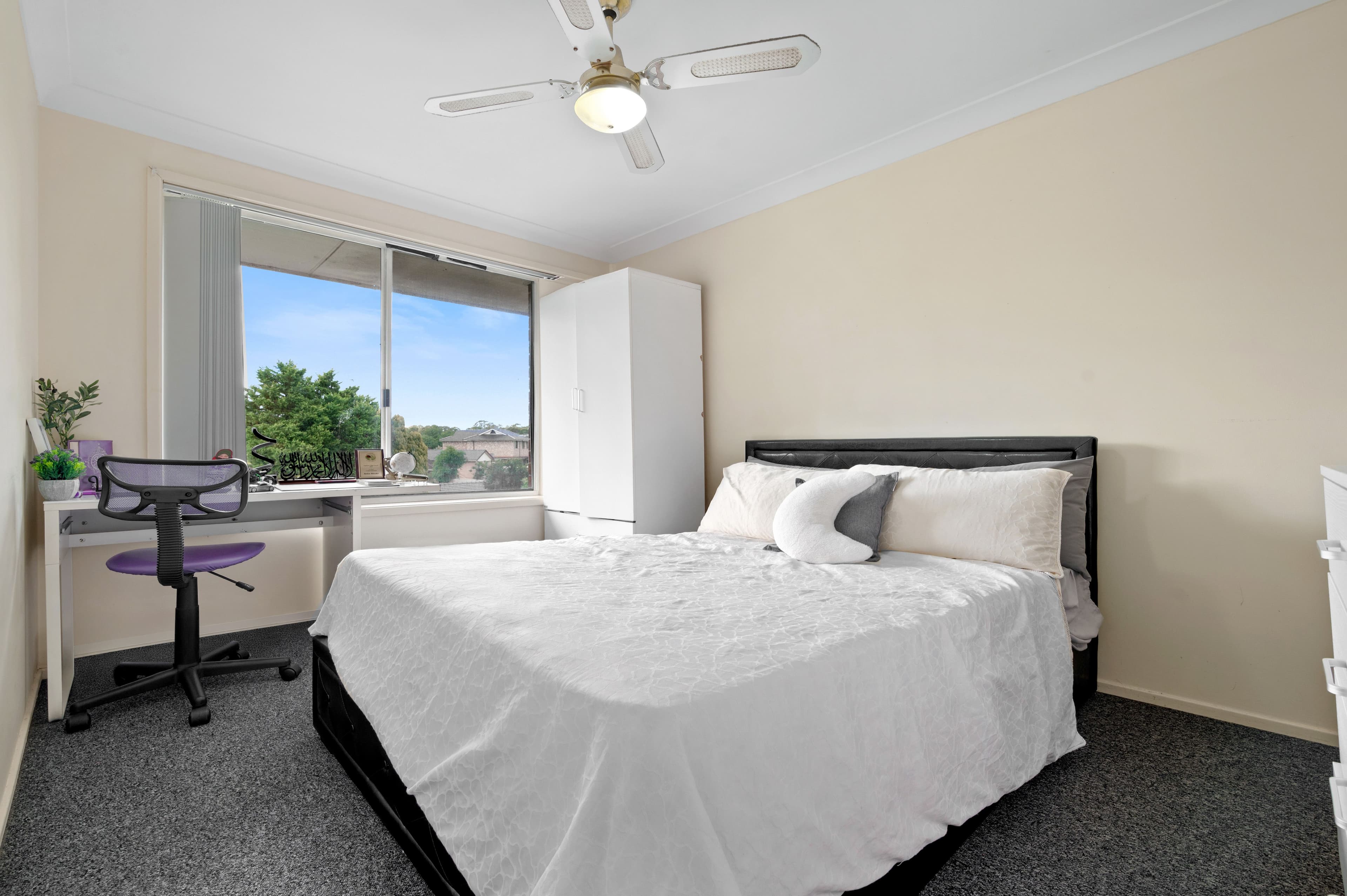 18 Jersey Parade , Minto NSW 2566, Minto - Thumbnail 7