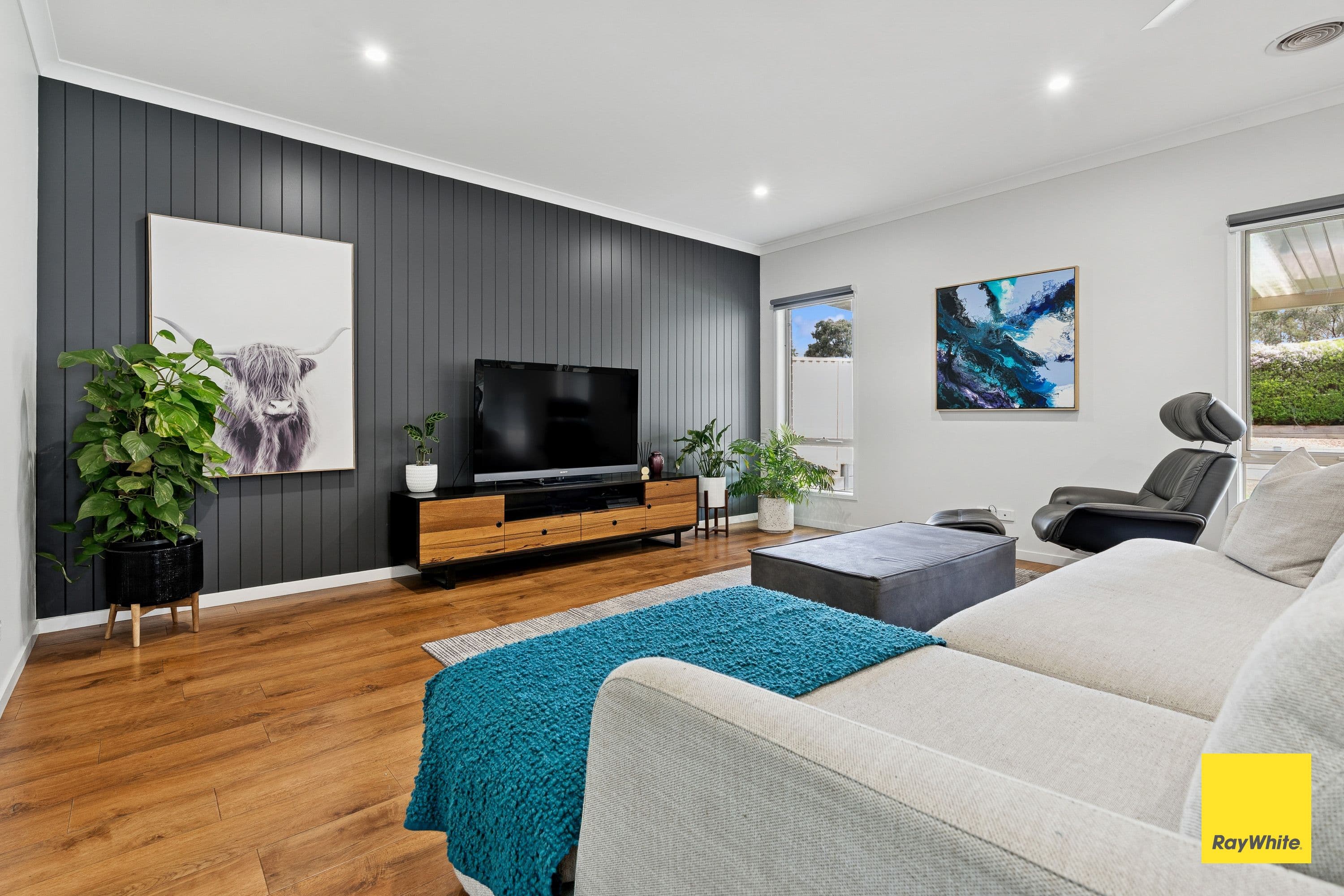 8 Bedarra Court , Maiden Gully VIC 3551, Maiden Gully - Thumbnail 6
