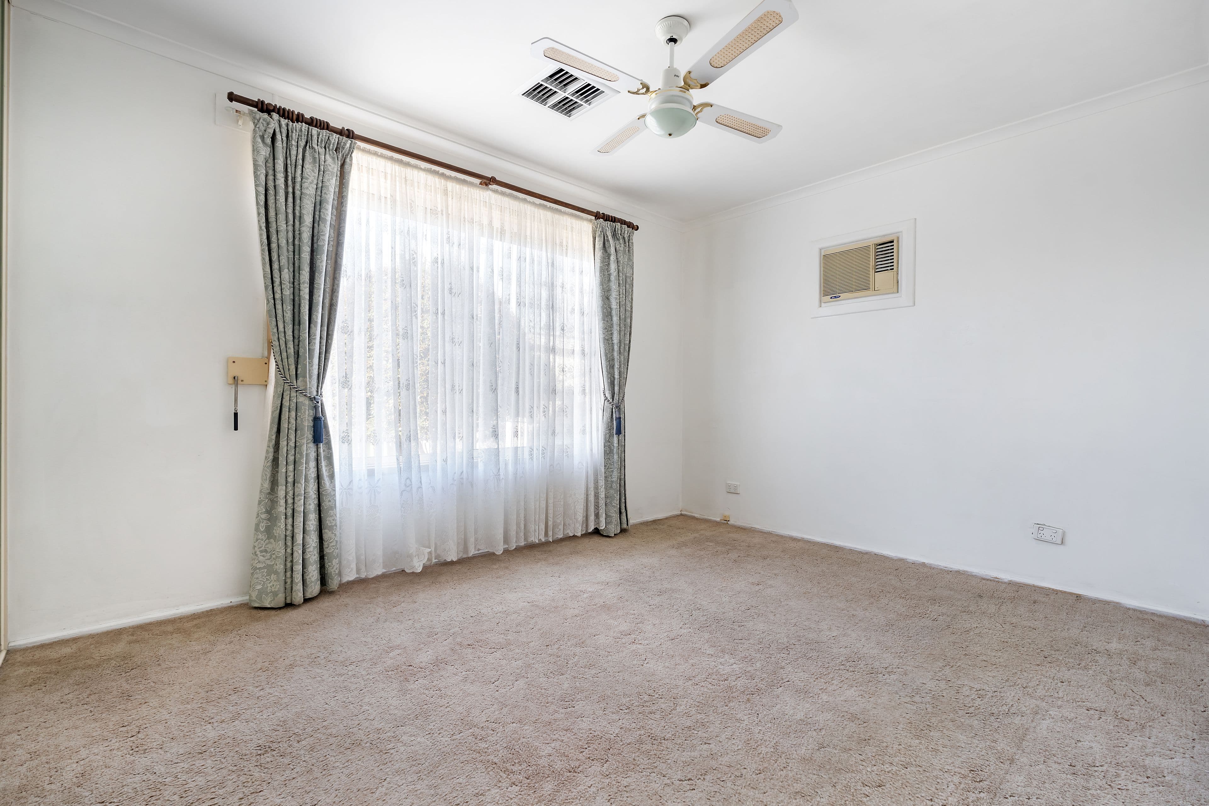36 Hillier Road (Grevillea Drive) , Hillier SA 5116, Hillier - Thumbnail 8