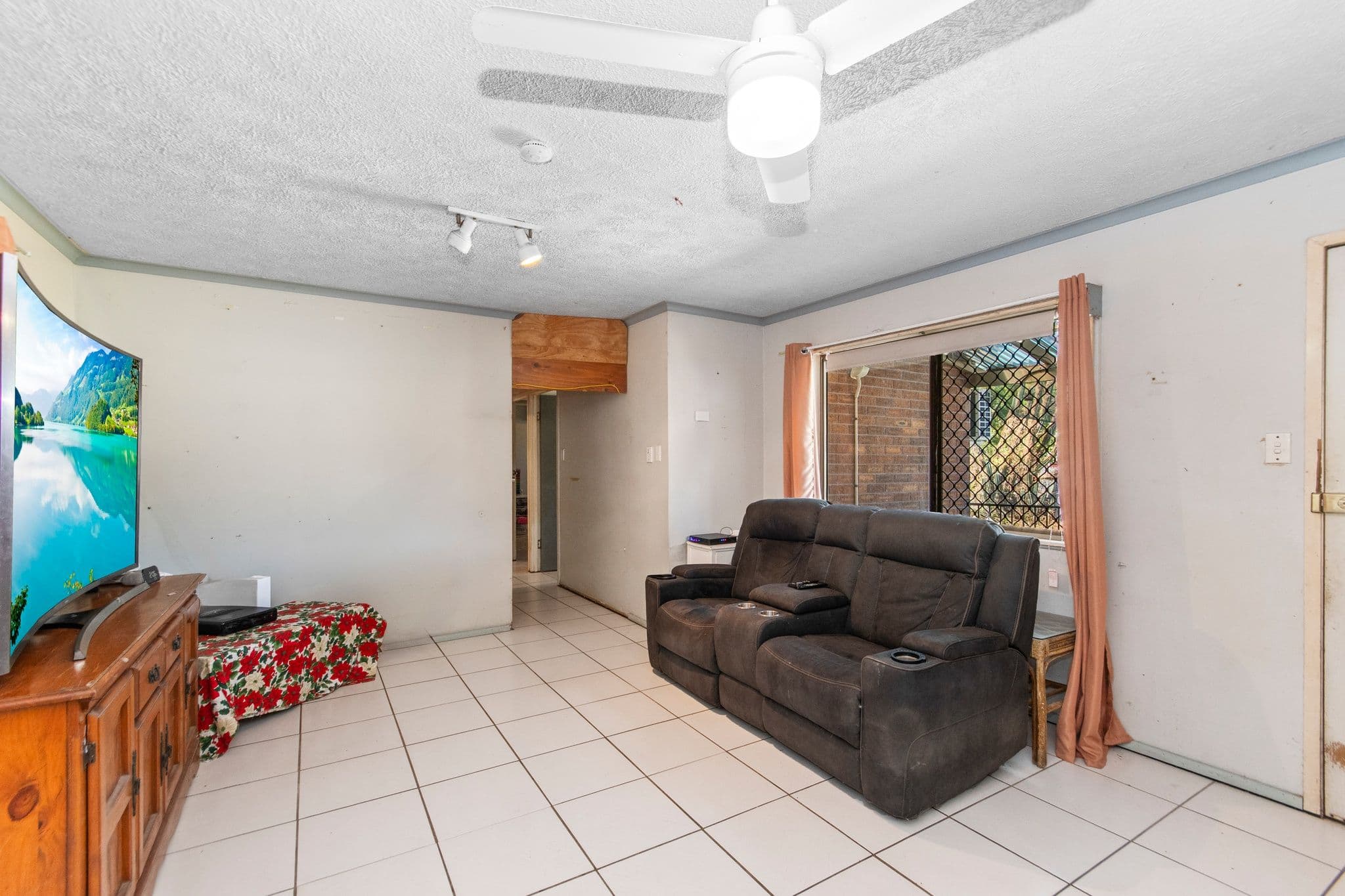 28 Newton Street , Wulguru QLD 4811, Wulguru - Thumbnail 4