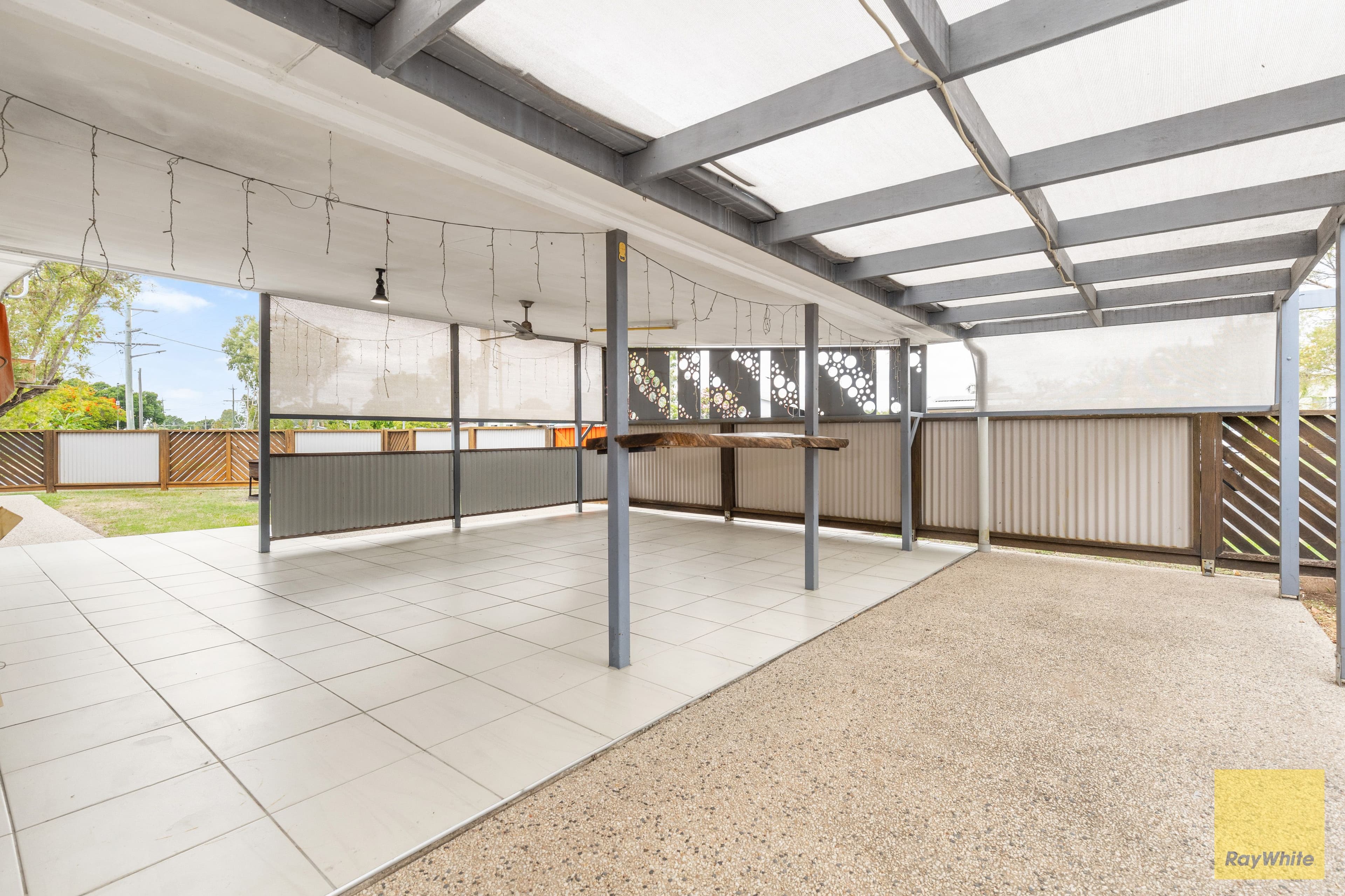 31 Harris Street , Emerald QLD 4720, Emerald - Thumbnail 2