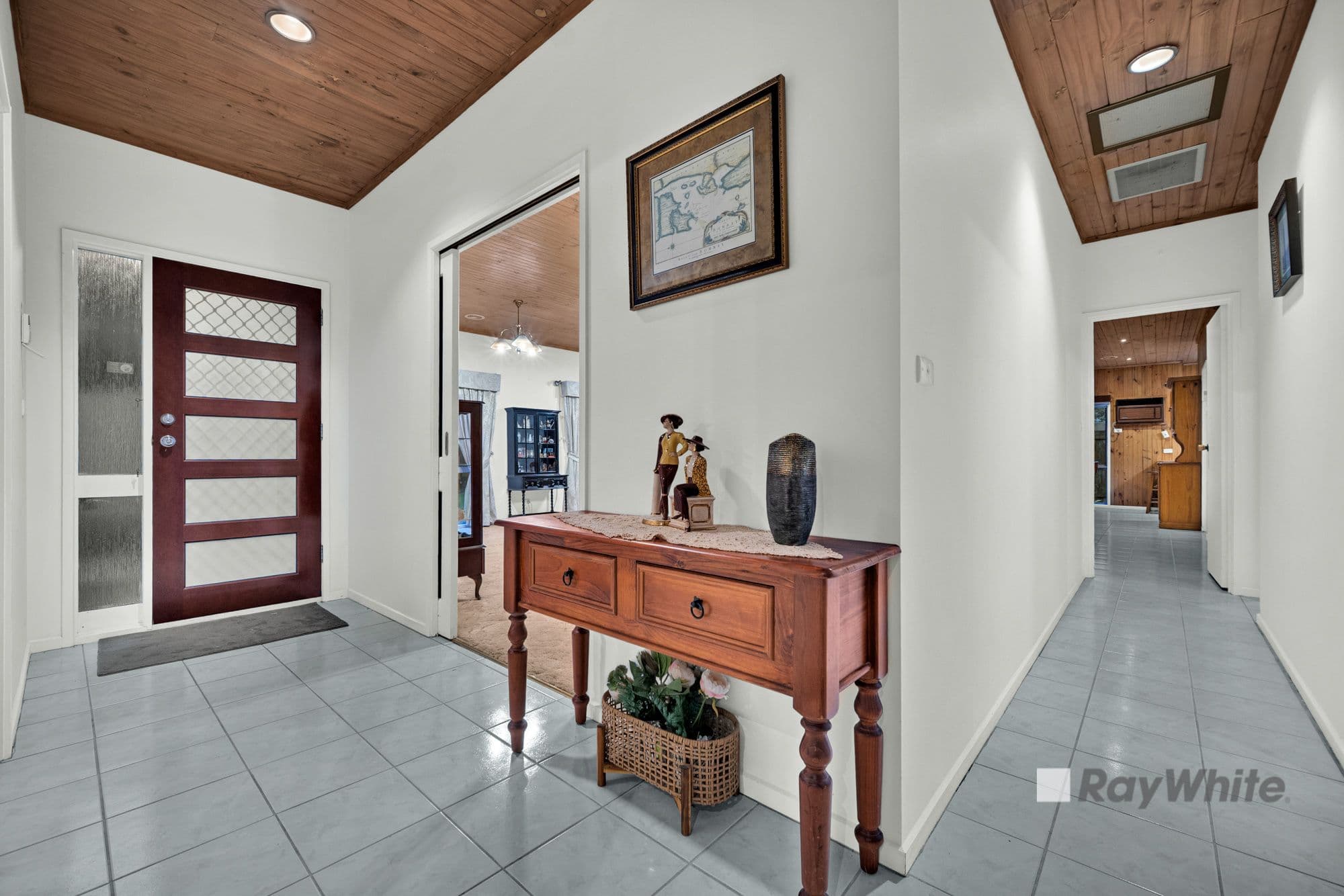 4 Kylie Court , Hallam VIC 3803, Hallam - Thumbnail 2