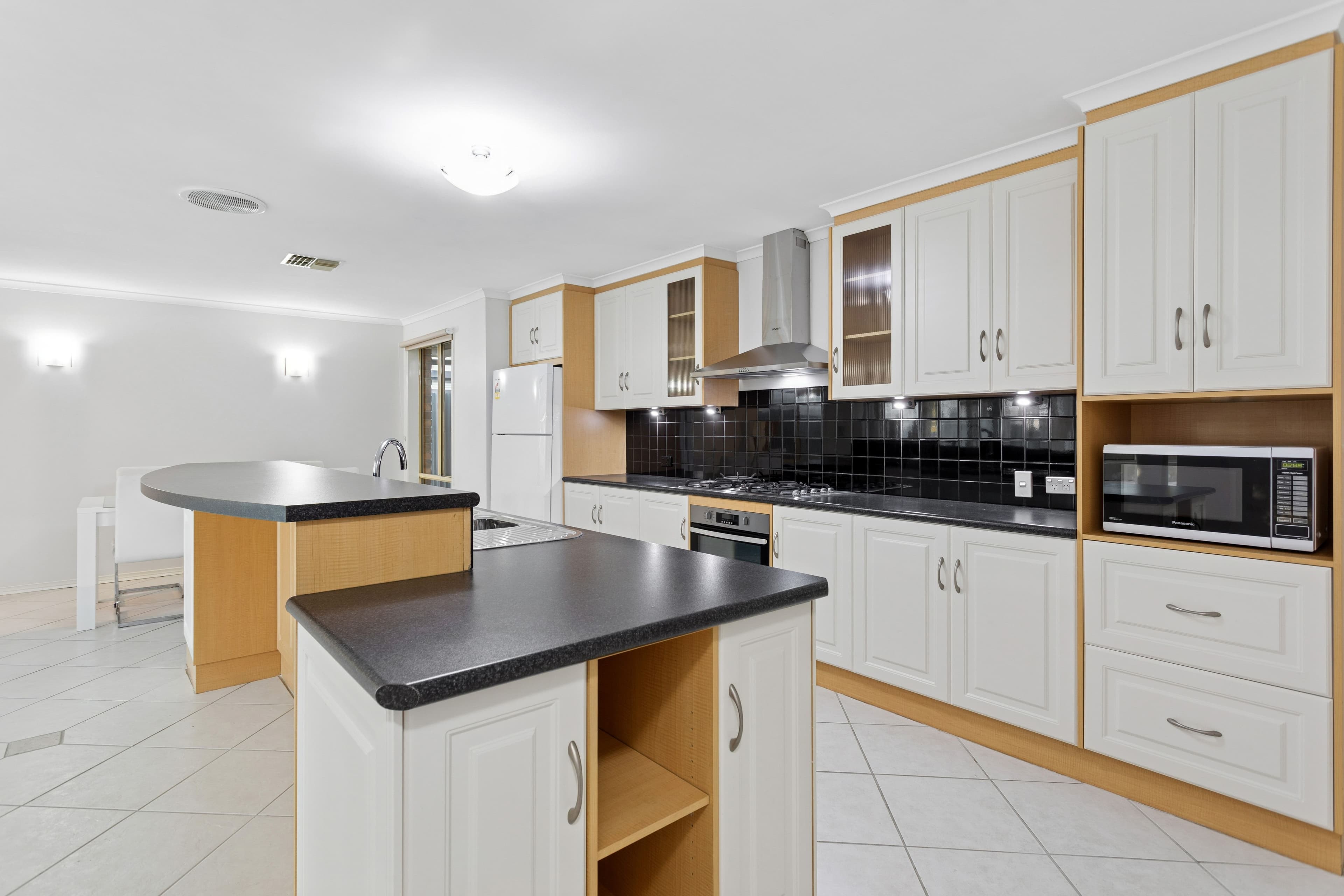 27 Galway Street, Kilburn - Thumbnail 6