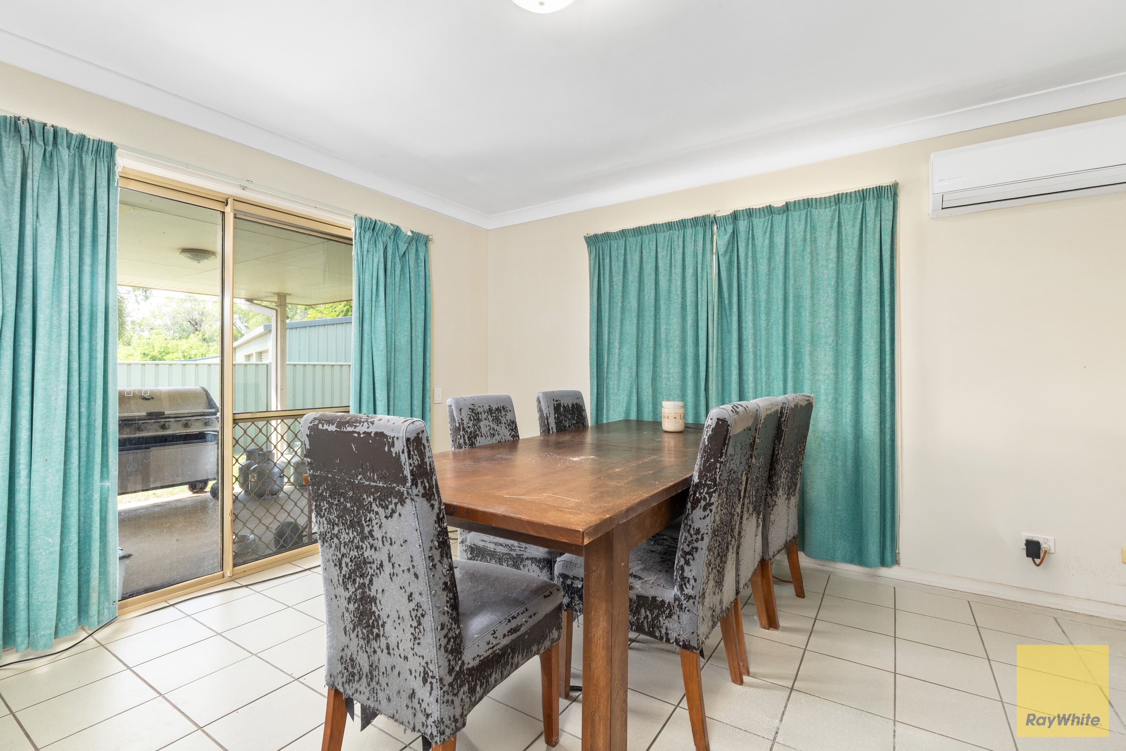 2A Sharlyn Crescent , Emerald QLD 4720, Emerald - Thumbnail 5