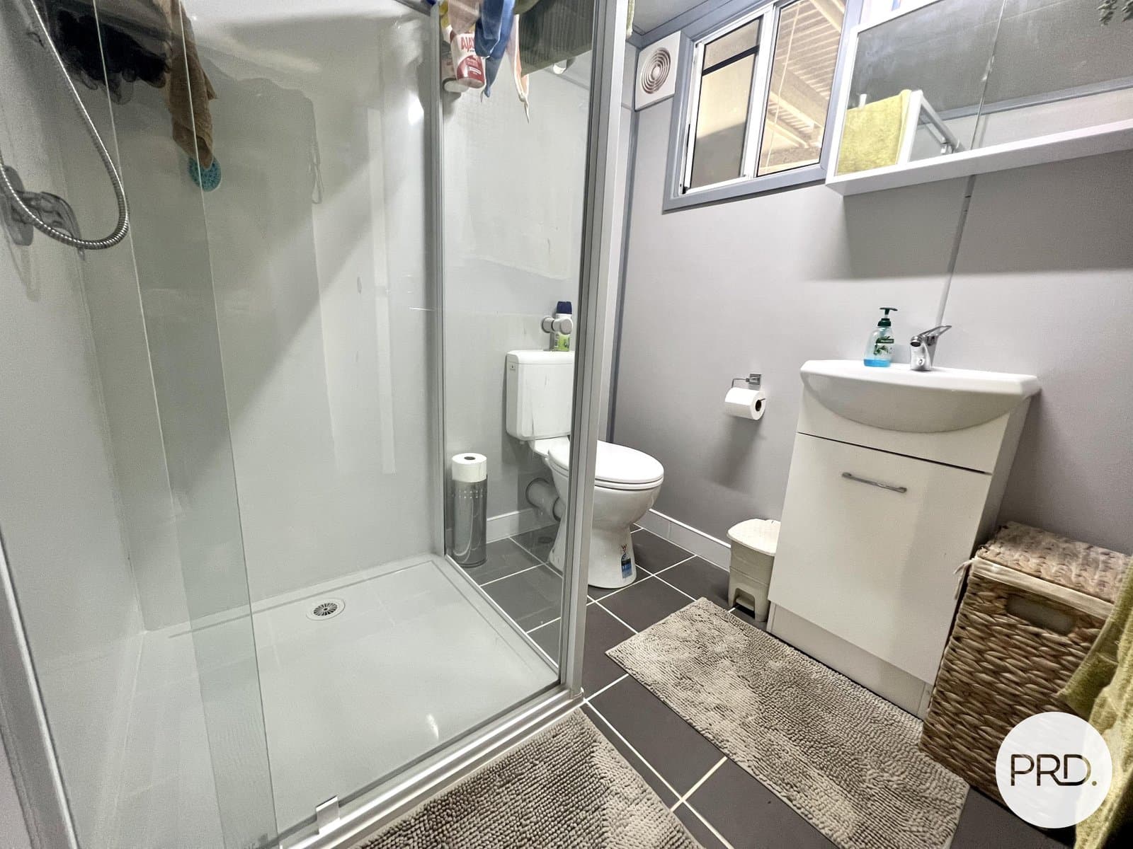 24 Jacaranda Drive, BOYNE ISLAND QLD 4680, Boyne Island - Thumbnail 8