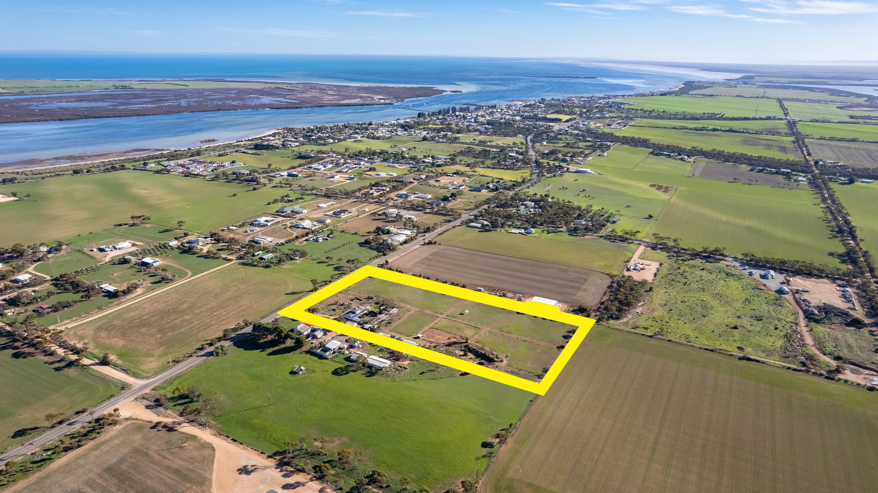 195 Upper Yorke Road , Port Broughton SA 5522, Port Broughton - Thumbnail 2