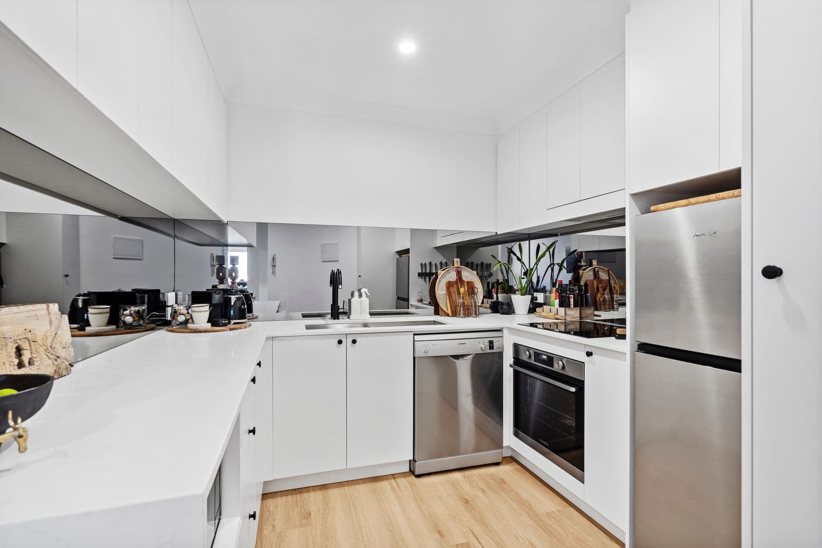 89-91 Bayview Street , Runaway Bay QLD 4216, Runaway Bay - Thumbnail 2