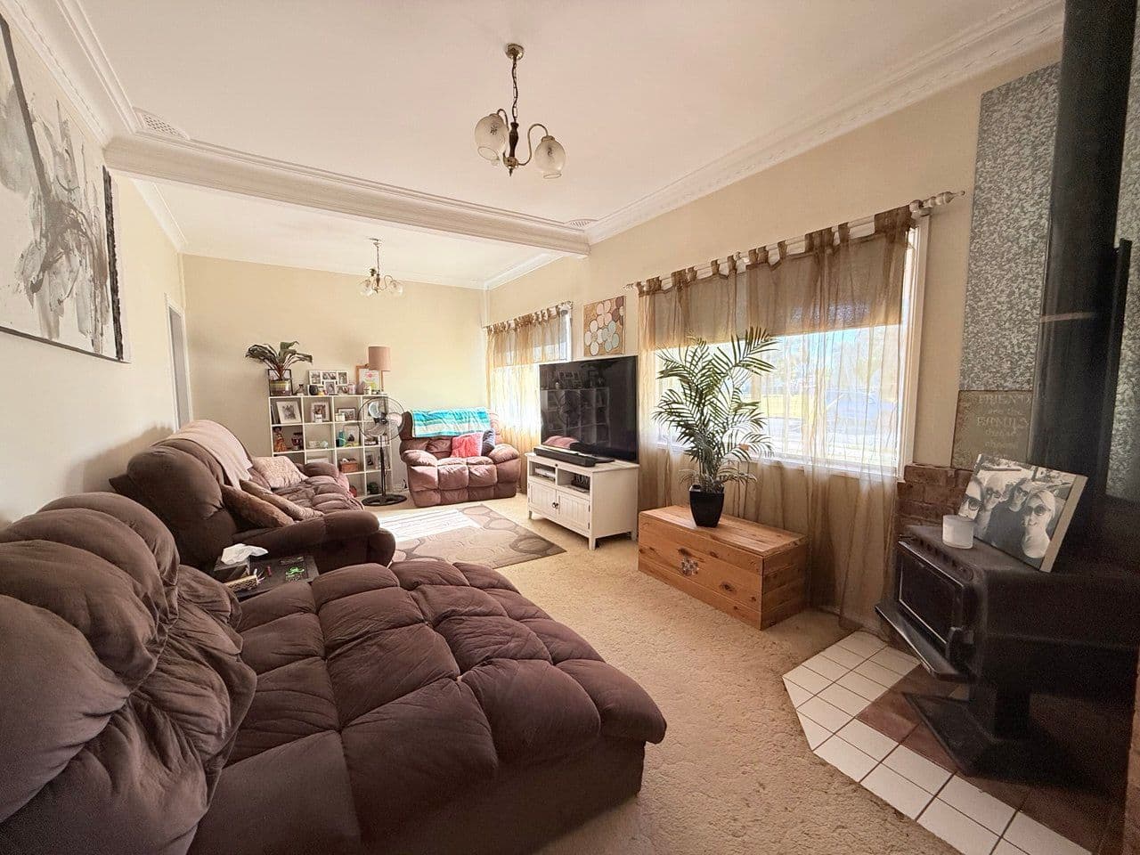 12 Whiley Street , Condobolin NSW 2877, Condobolin - Thumbnail 5