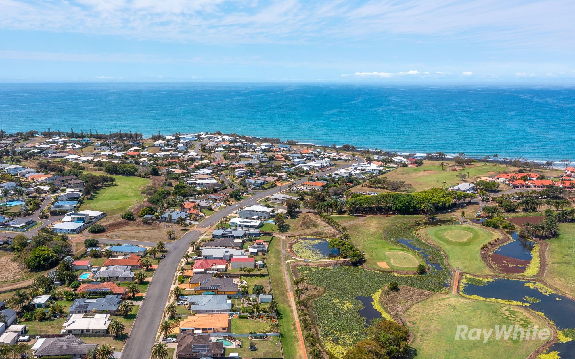 202 Barolin Esplanade , Coral Cove QLD 4670, Coral Cove - Thumbnail 3