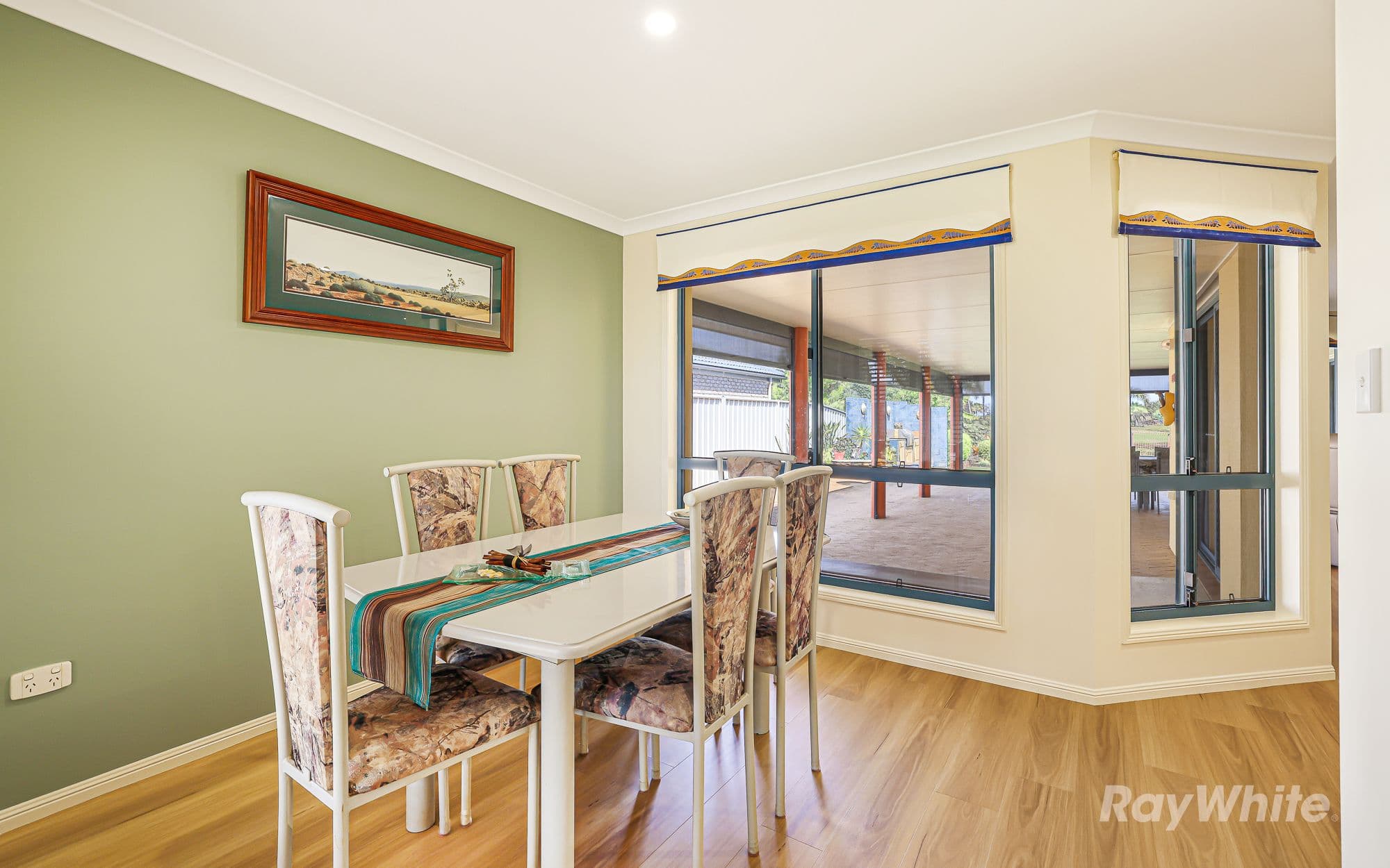202 Barolin Esplanade , Coral Cove QLD 4670, Coral Cove - Thumbnail 8