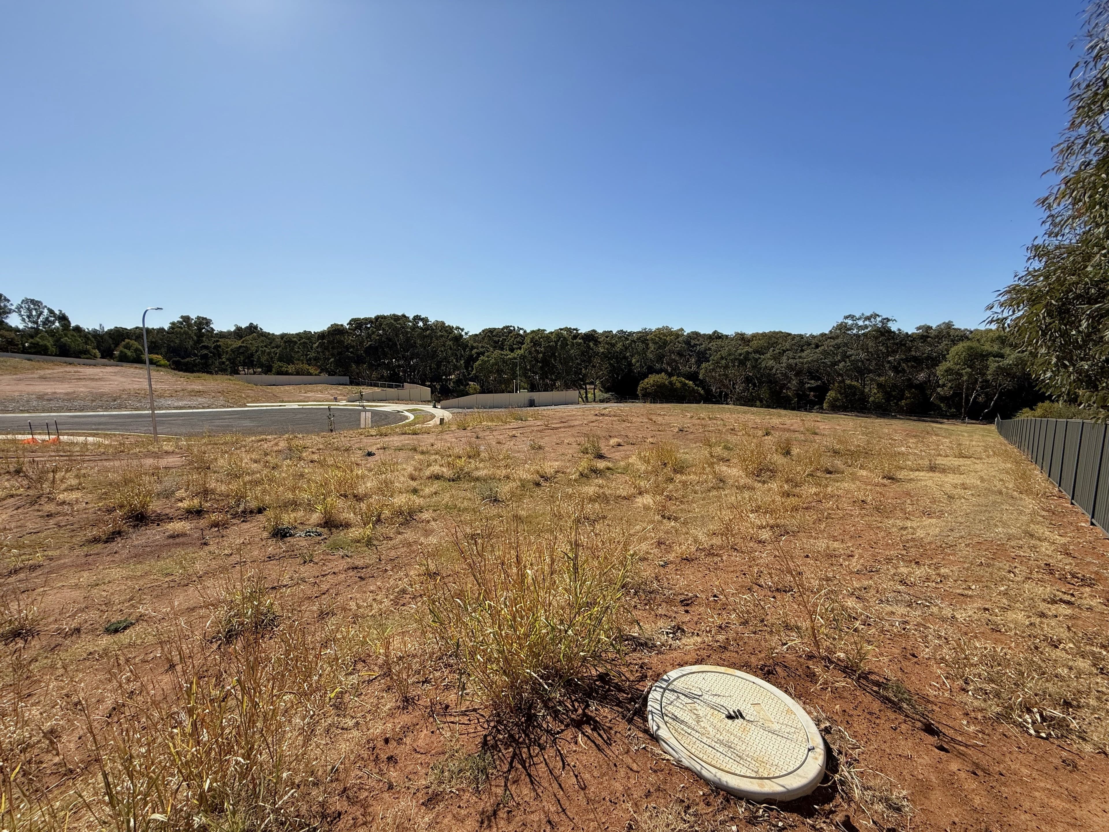 16 Armstrong Place , Young NSW 2594, Young - Thumbnail 5
