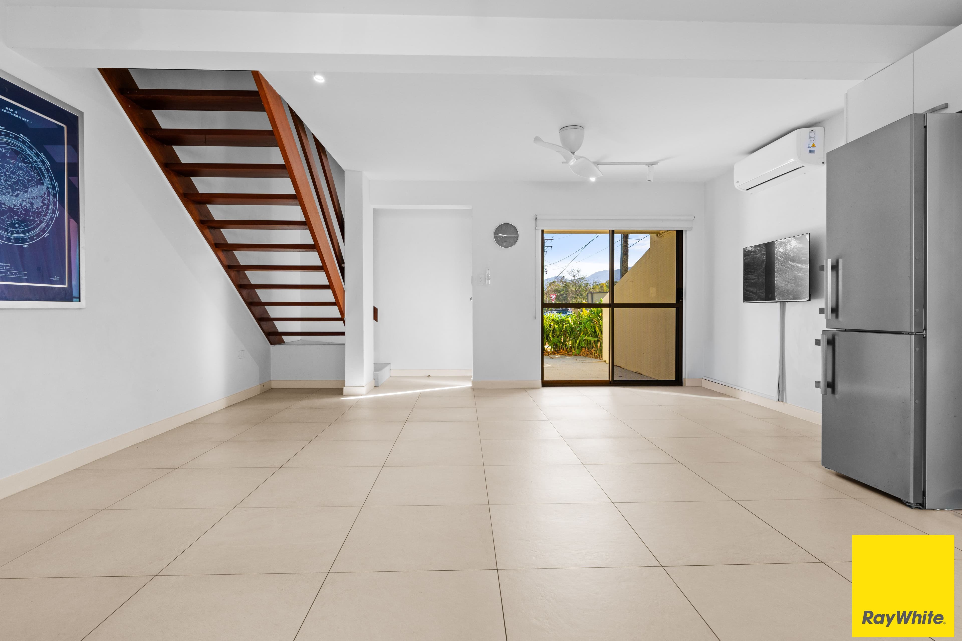 98-100 Martyn Street , Parramatta Park QLD 4870, Parramatta Park - Thumbnail 7