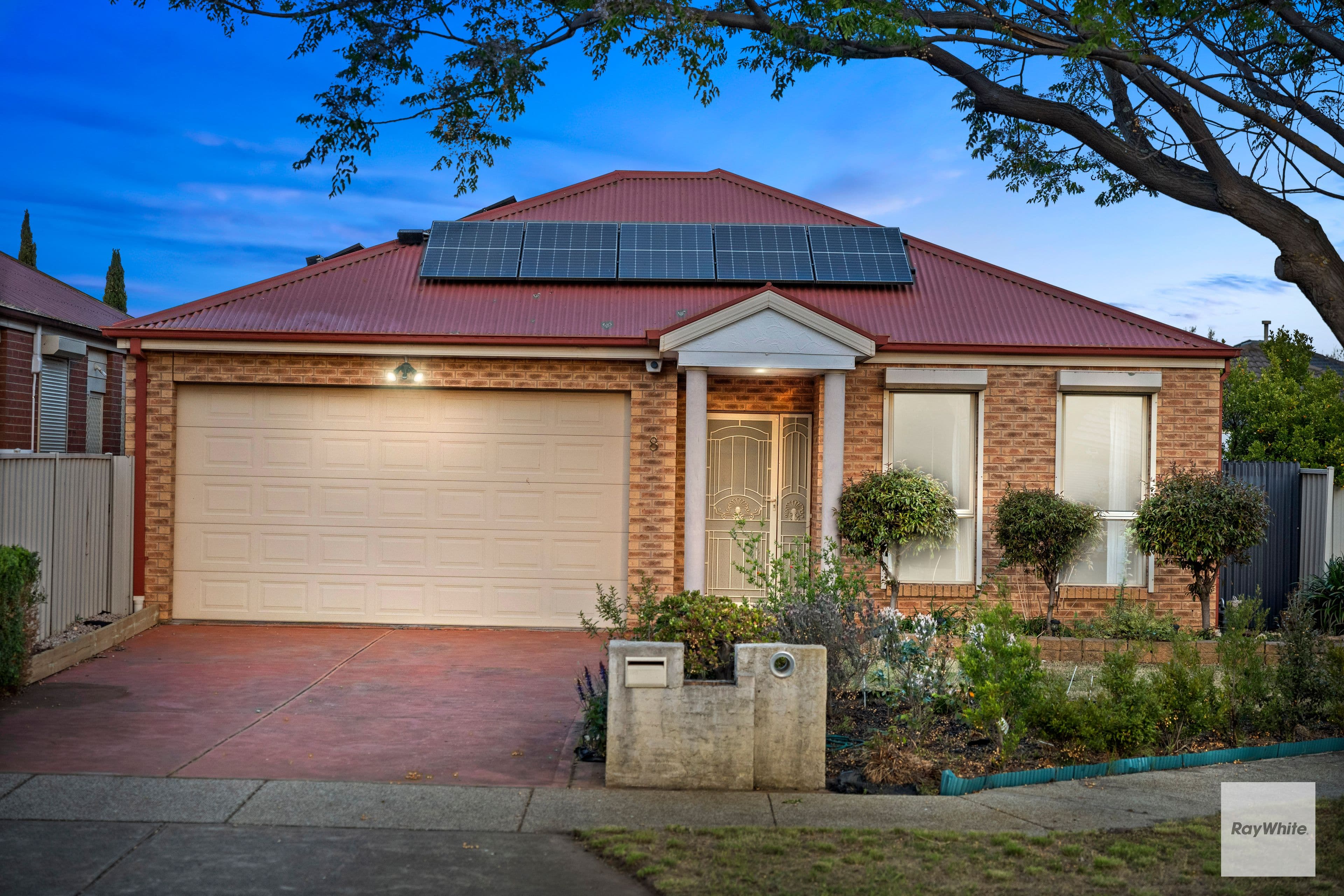 8 Waranga Close , Caroline Springs VIC 3023, Caroline Springs - Image 1