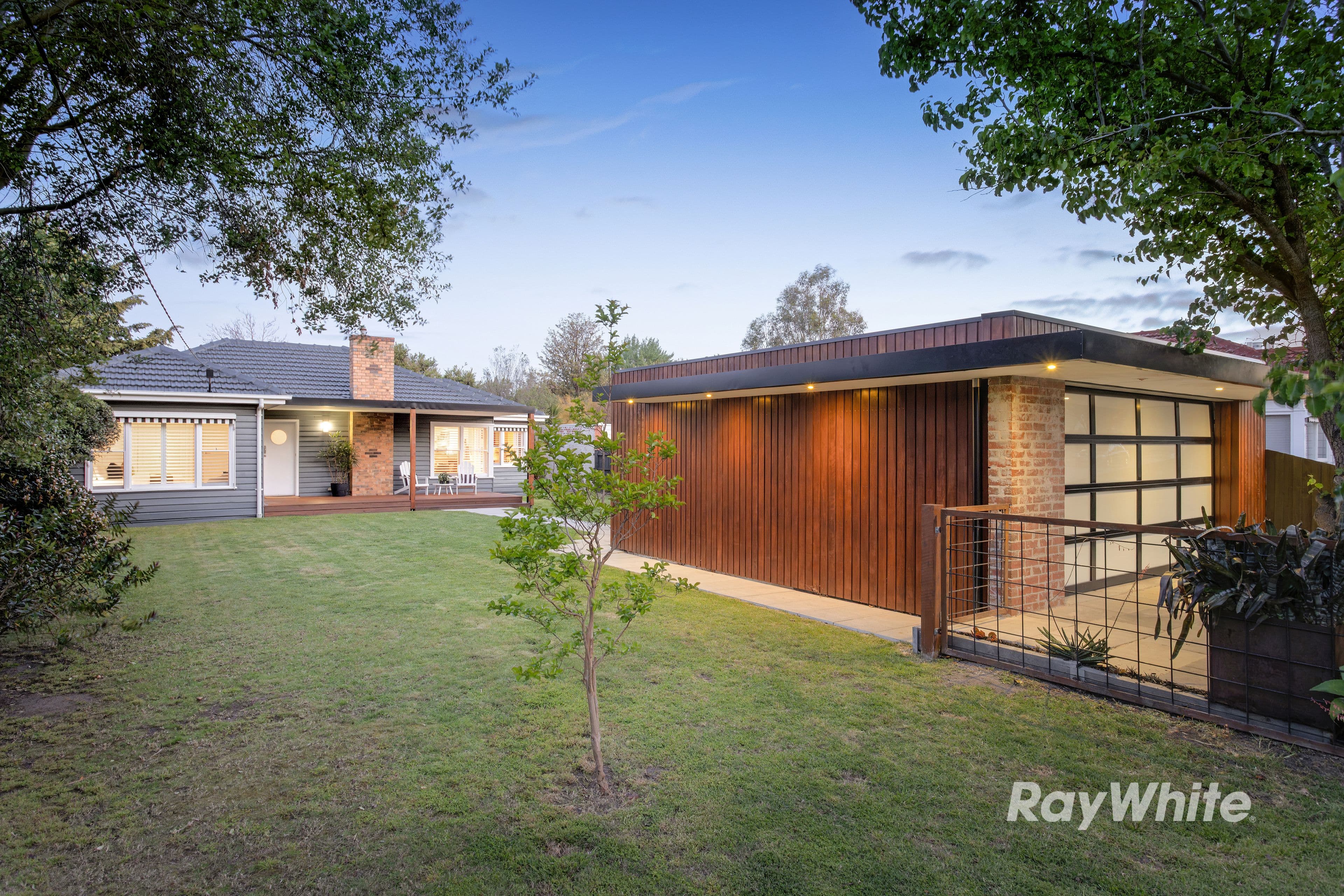 26 Kinrade Street , Hughesdale VIC 3166, Hughesdale - Image 1