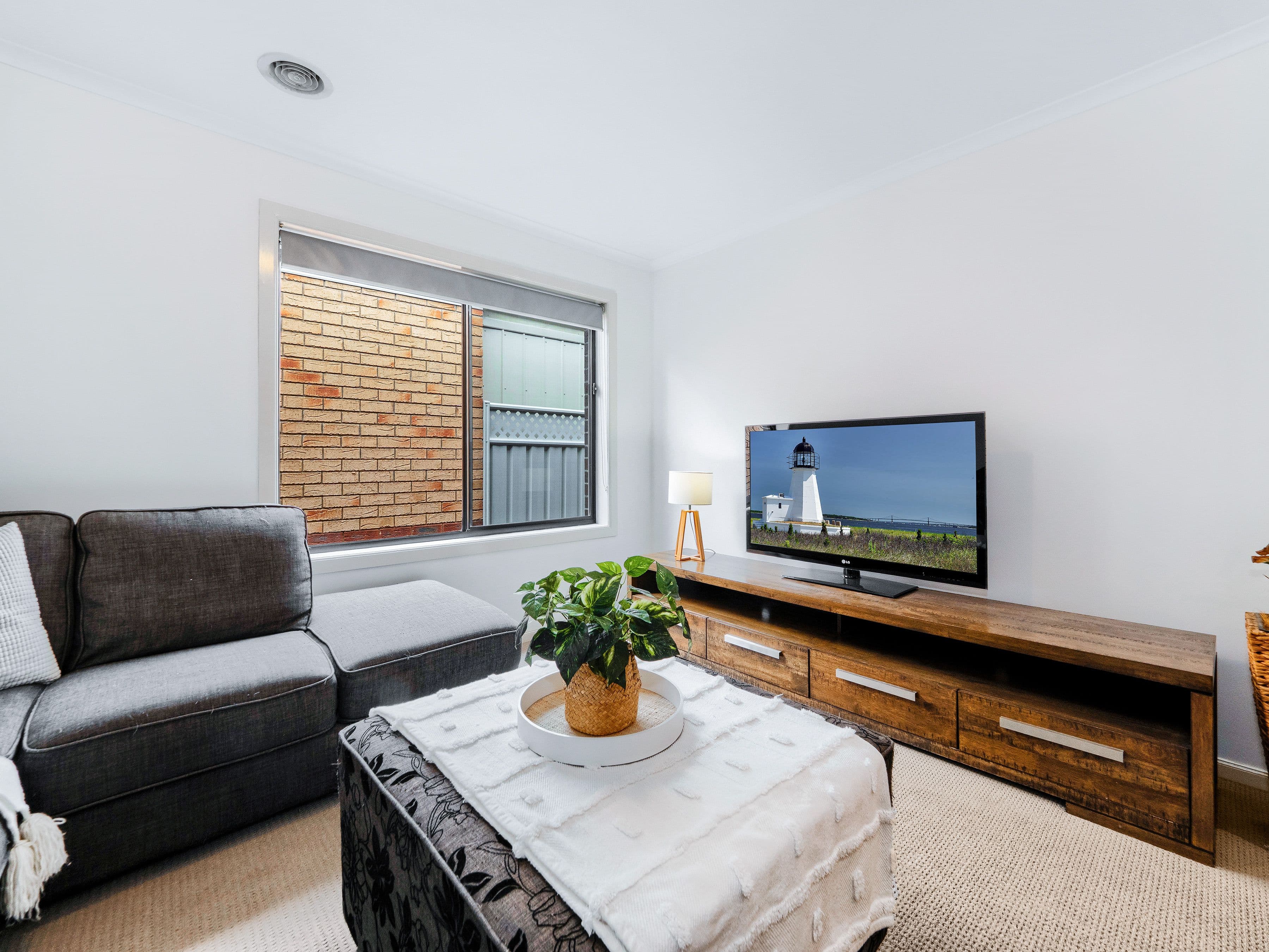 5 Thenford Close , Cranbourne East VIC 3977, Cranbourne East - Thumbnail 4