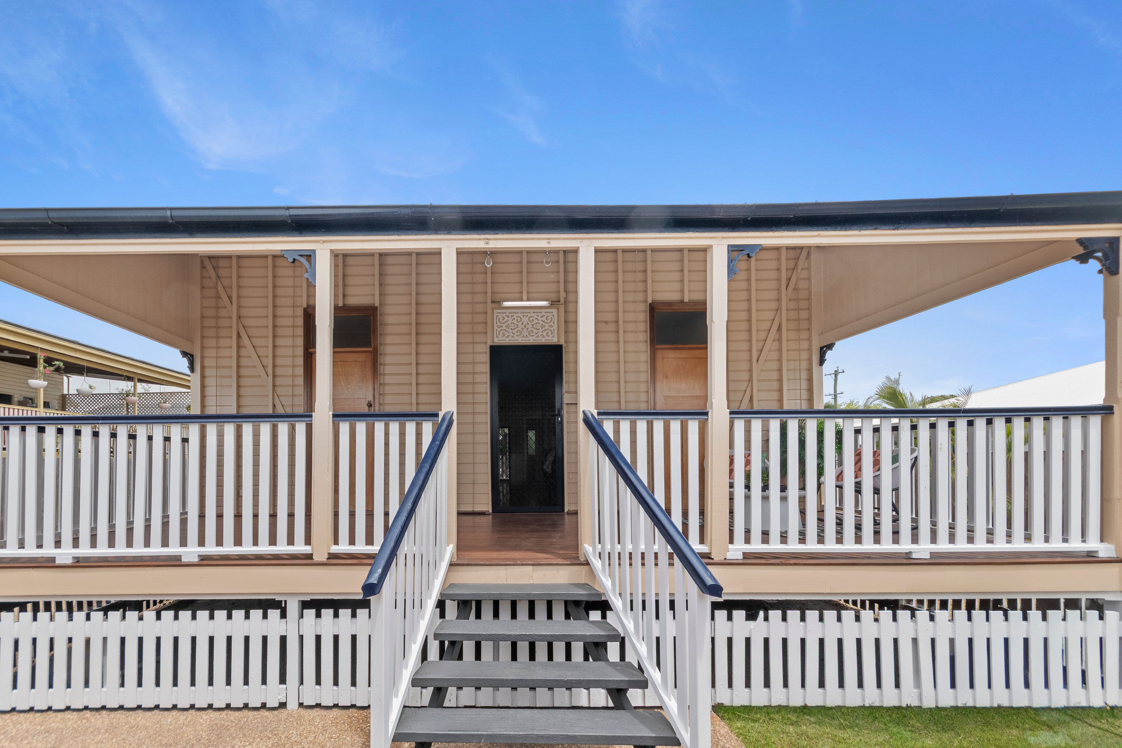 25 Gladstone Street , Pimlico QLD 4812, Pimlico - Thumbnail 2