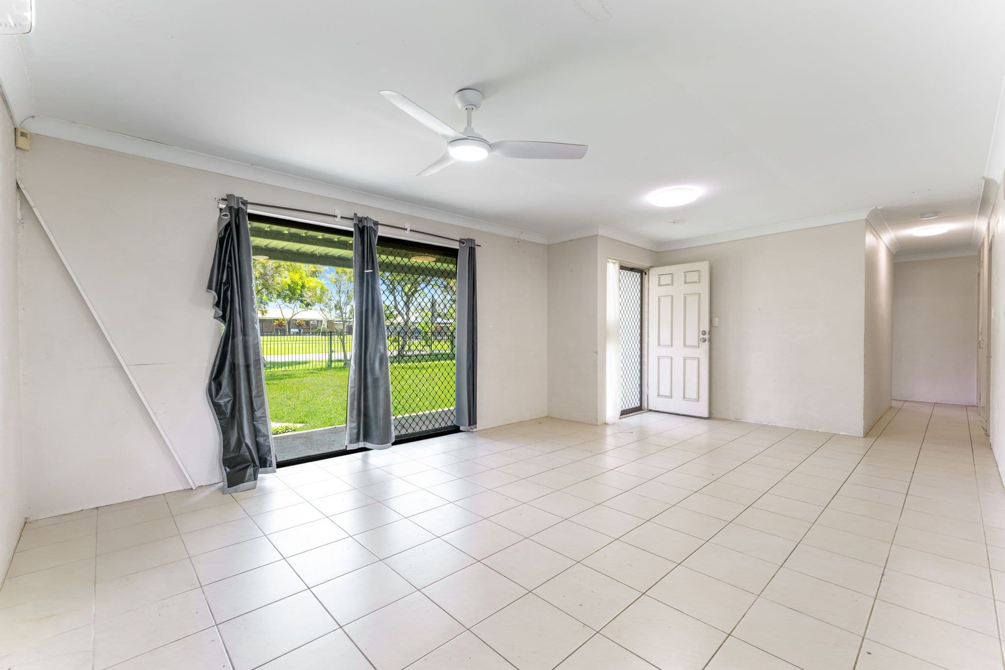 50 Trulson Drive , Crestmead QLD 4132, Crestmead - Thumbnail 2