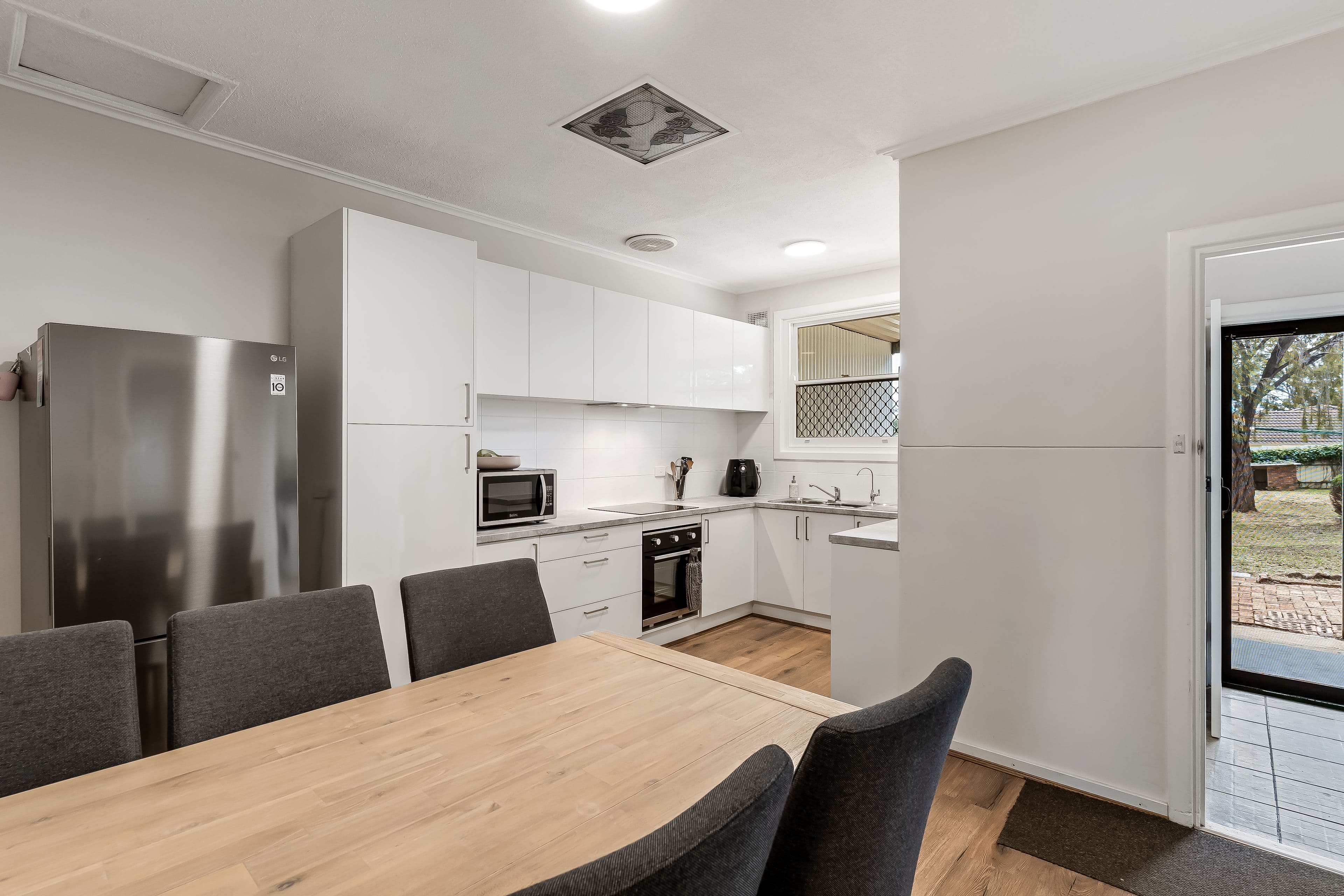 9 Northampton Crescent , Elizabeth East SA 5112, Elizabeth East - Thumbnail 6
