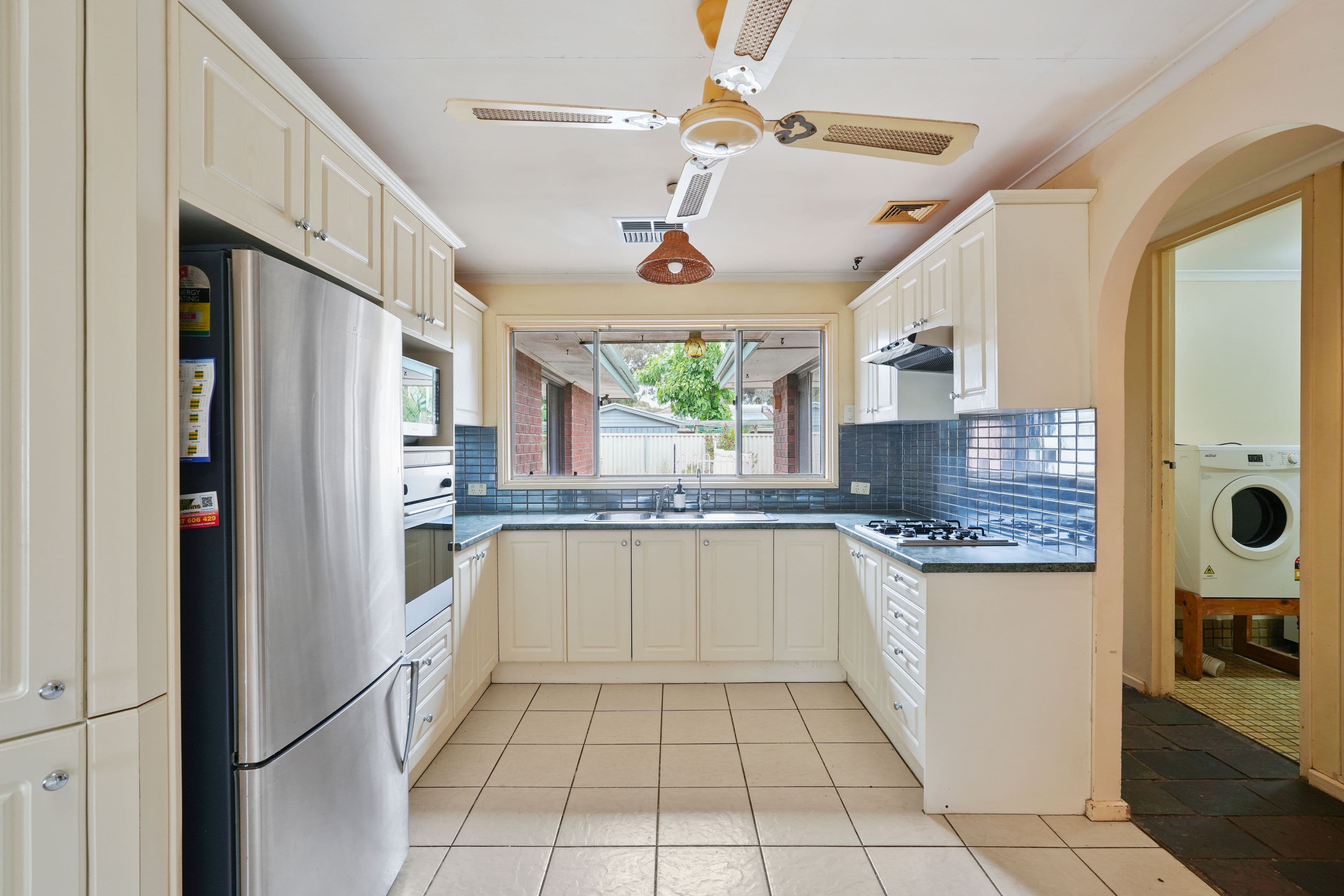 8 Saywell Crescent , Salisbury North SA 5108, Salisbury North - Thumbnail 4